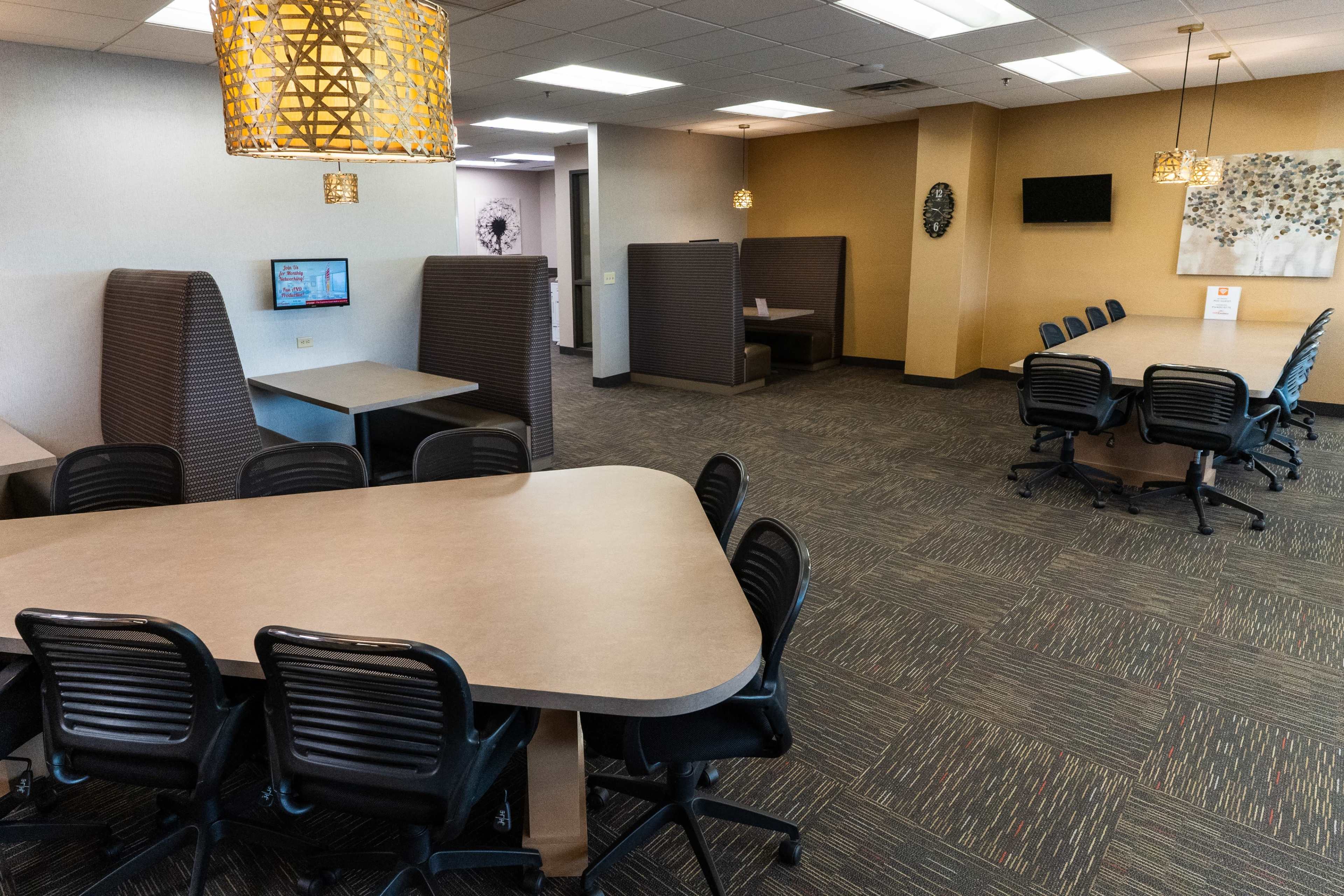 30 Person Conference / Training Room / St Louis Park Image in Blackstone, St Louis Park, MN