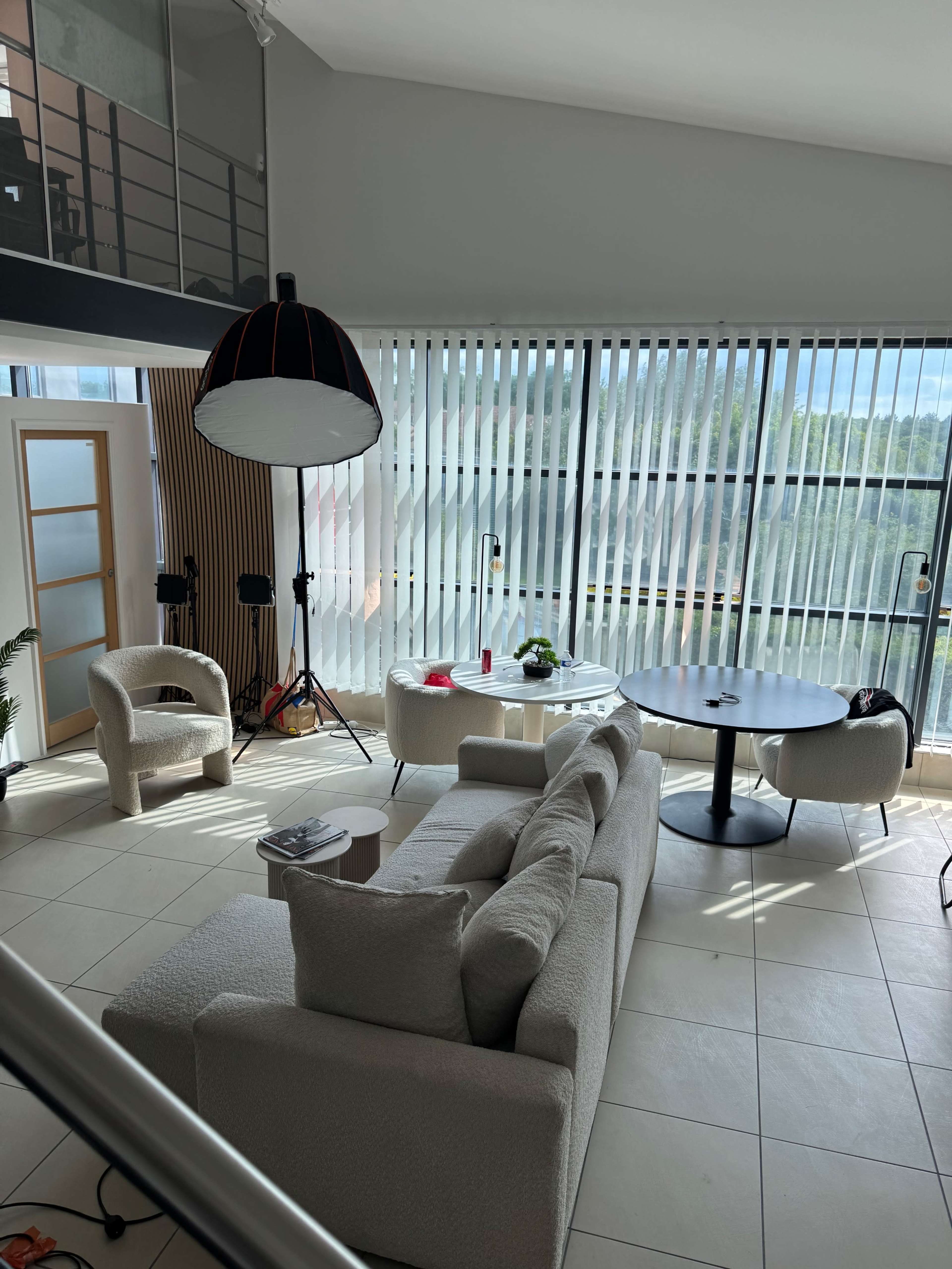 Studio de tournage / espace événementiel à louer – Émerainville (20 min de Paris) Image in , Emerainville