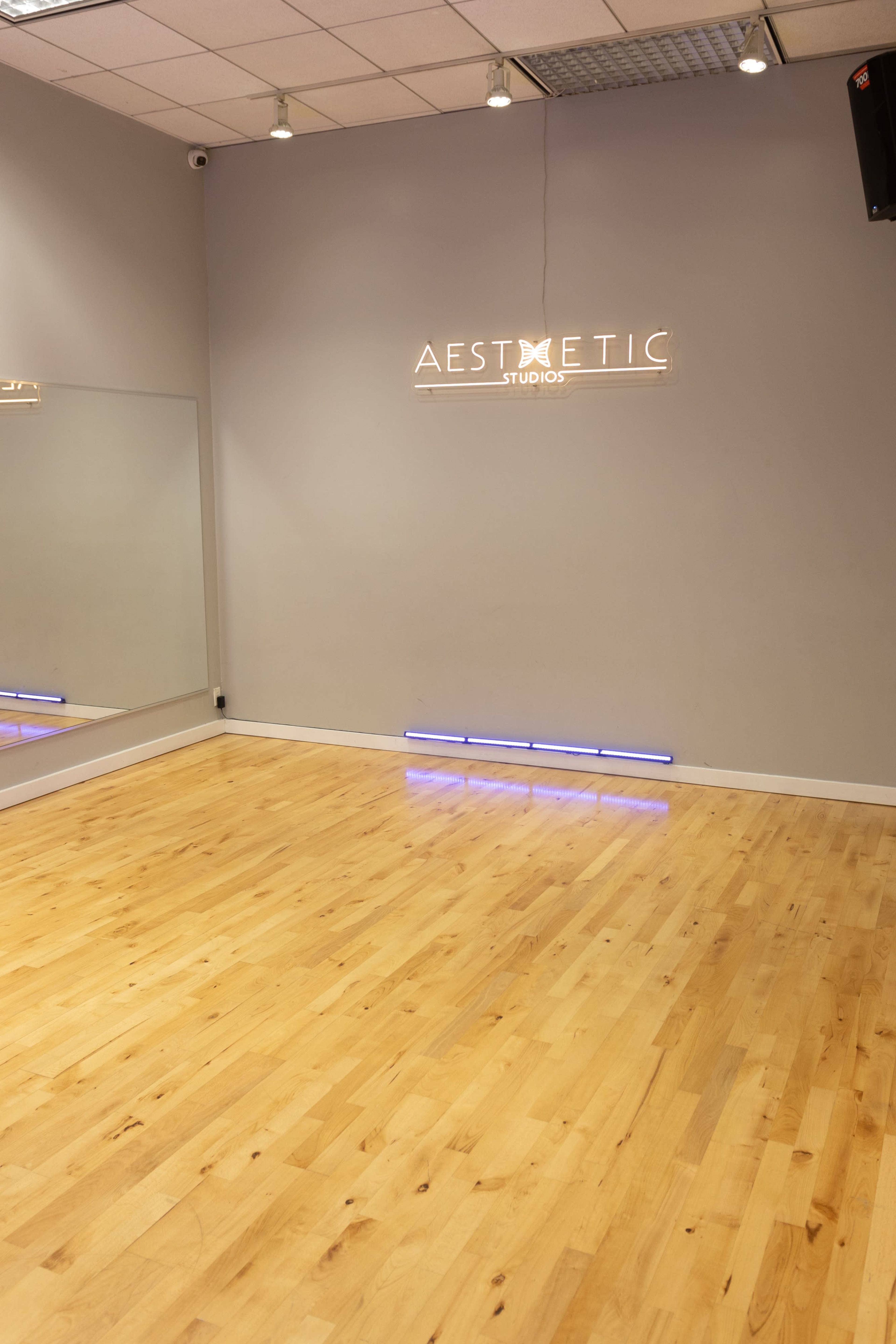 Dance, Fitness, Yoga Studio in Sherman Oaks Image in Sherman Oaks, Los Angeles, CA