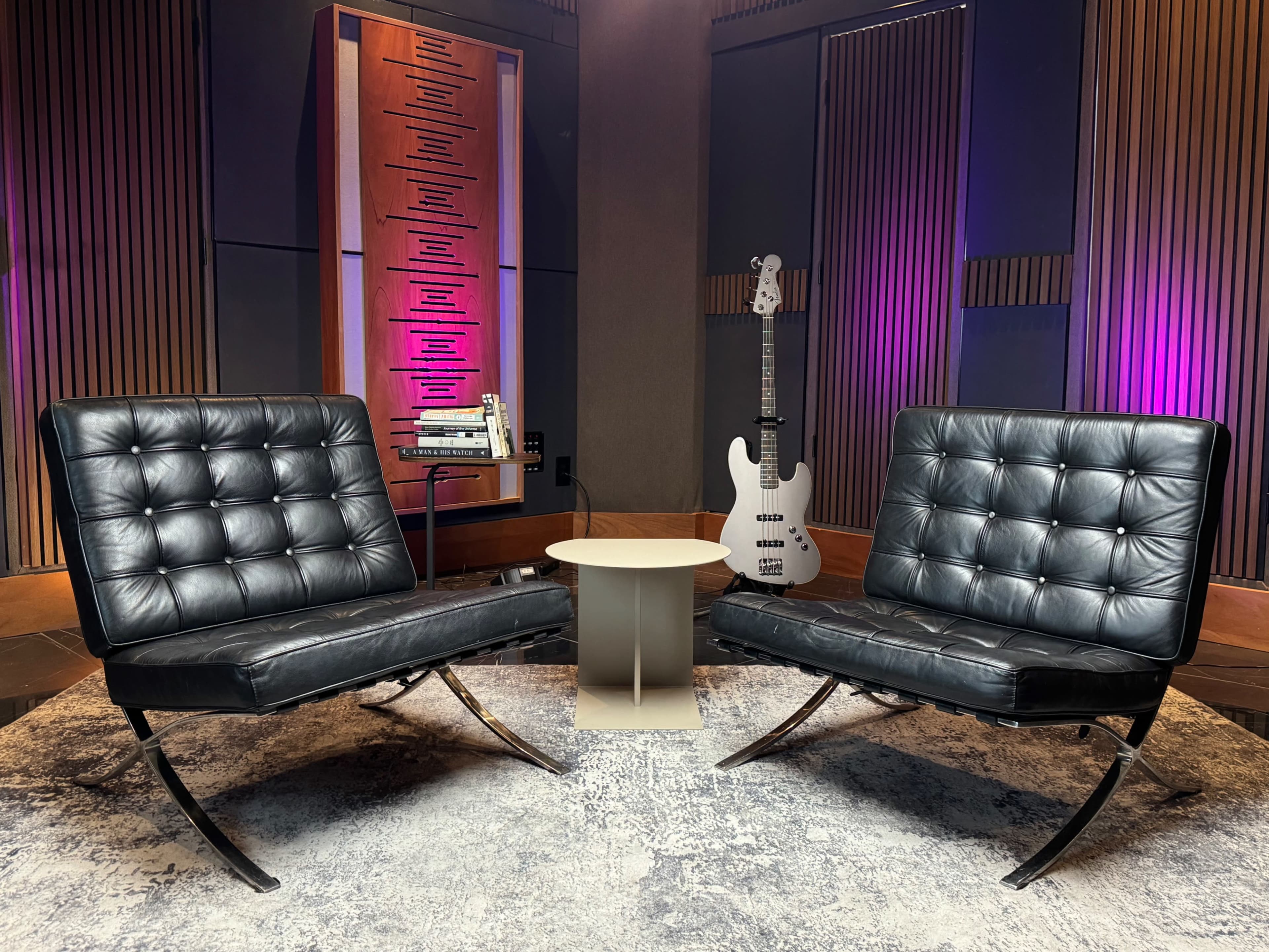 Strip Adjacent Executive Meeting Studio Image in Paradise, Las Vegas, NV
