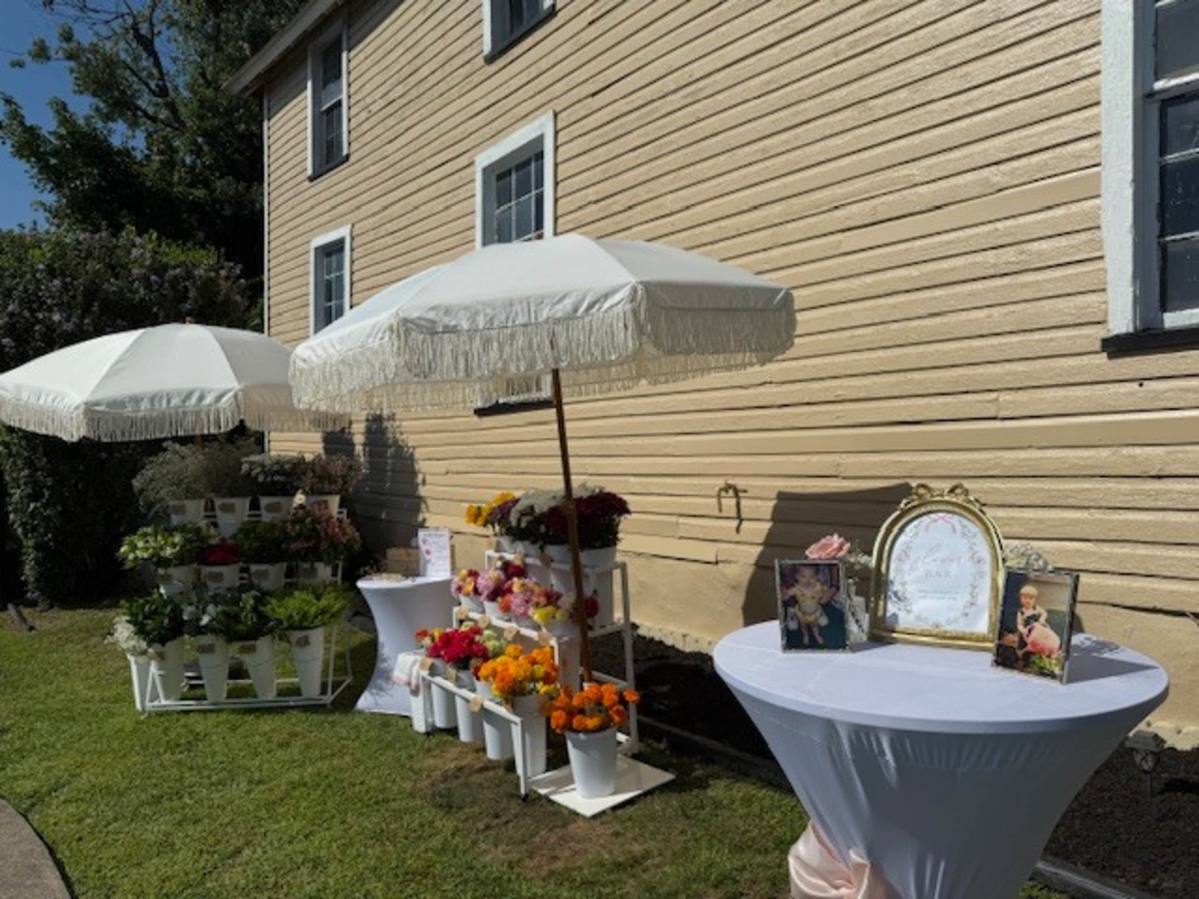 Historic Home and Carriage House on a large unique property. Lots of indoor and outdoor space. Pool area, large wrap around front porch and Carriage house/barn area. Image in Scranton, Scranton, PA