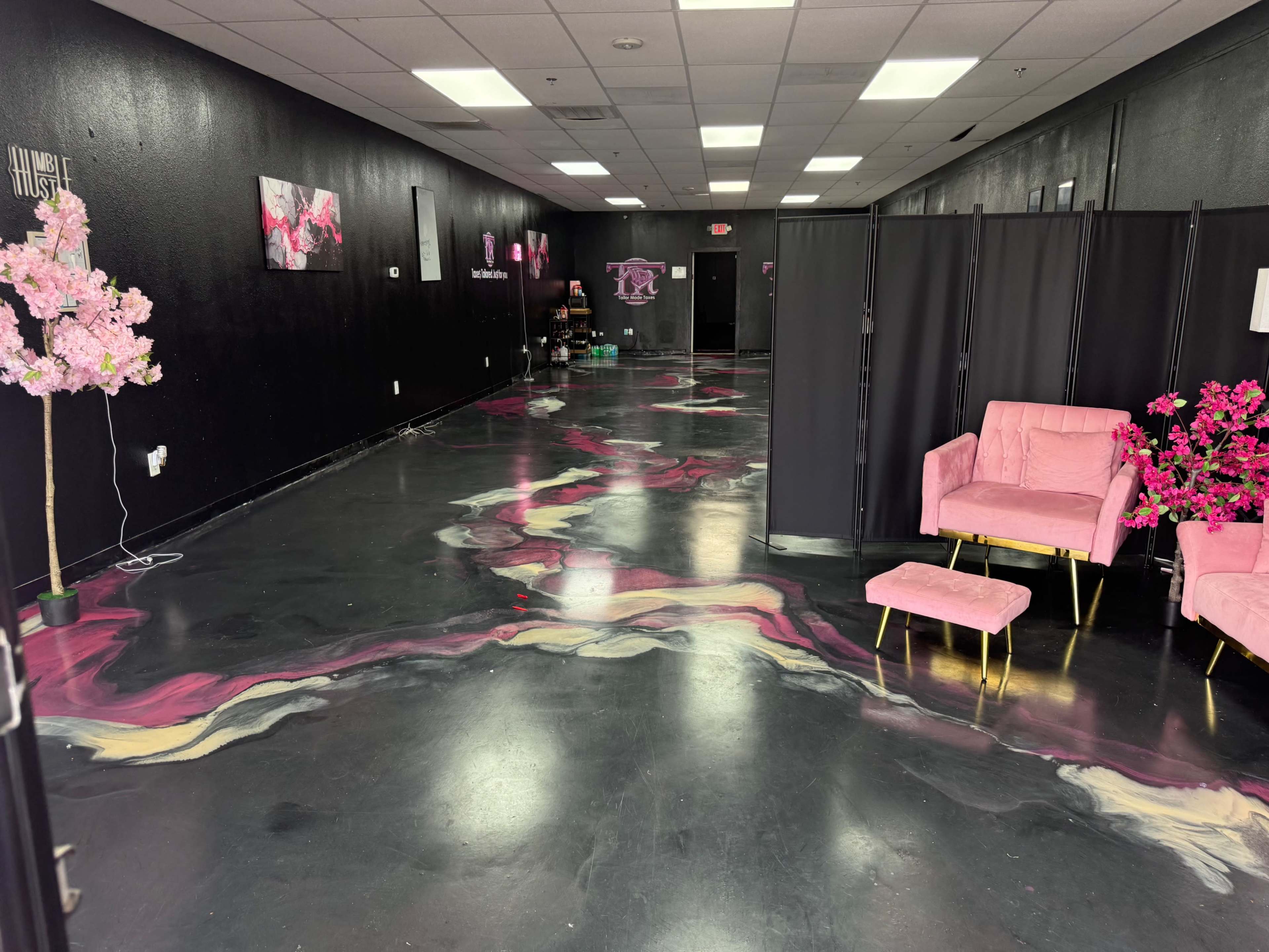 Vibe Space 🥳 With the Vibes & The Professionalism Image in Duncanville, Duncanville, TX