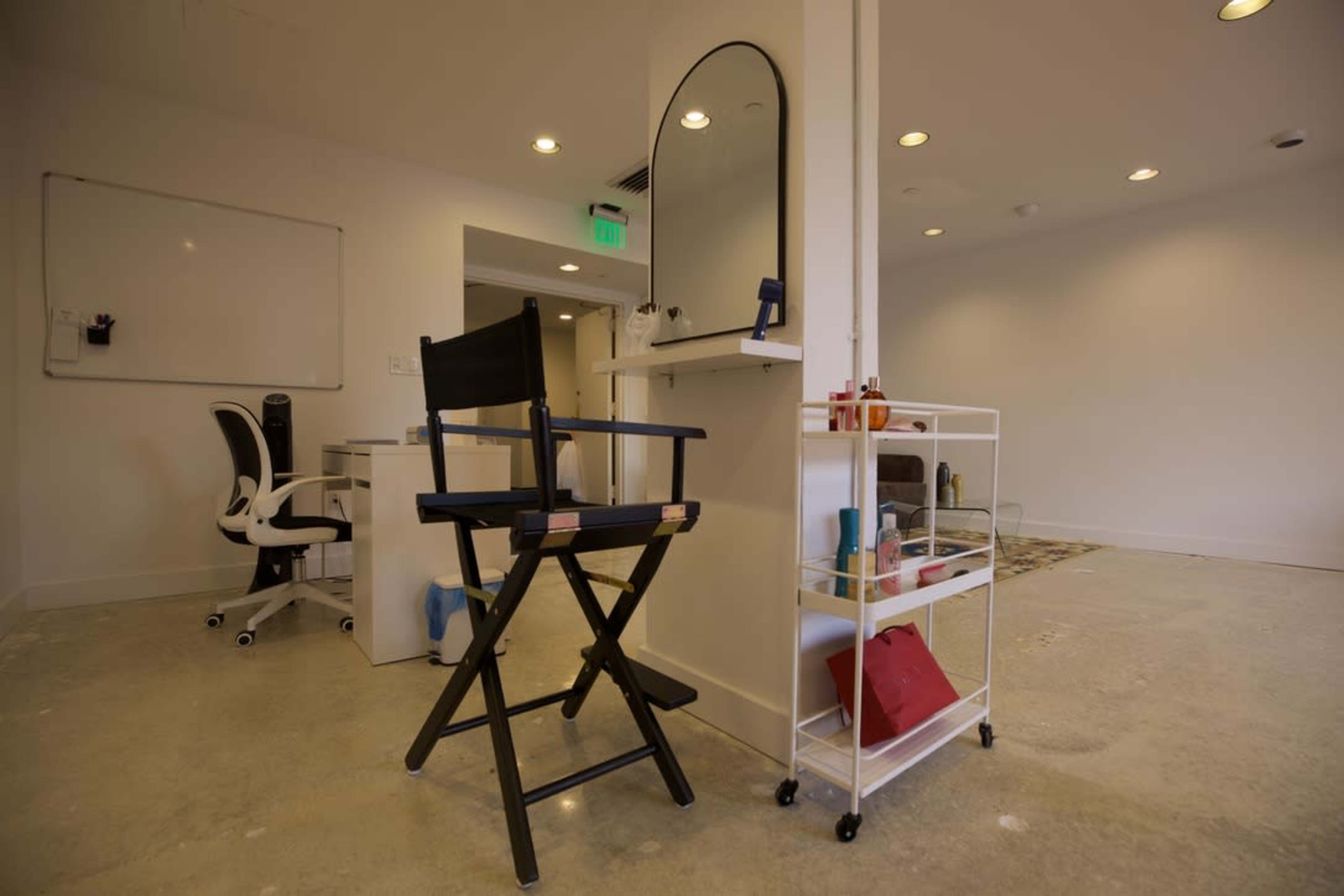 Lumi Haus —  Blank Canvas Image in Upper East Side, Miami, FL