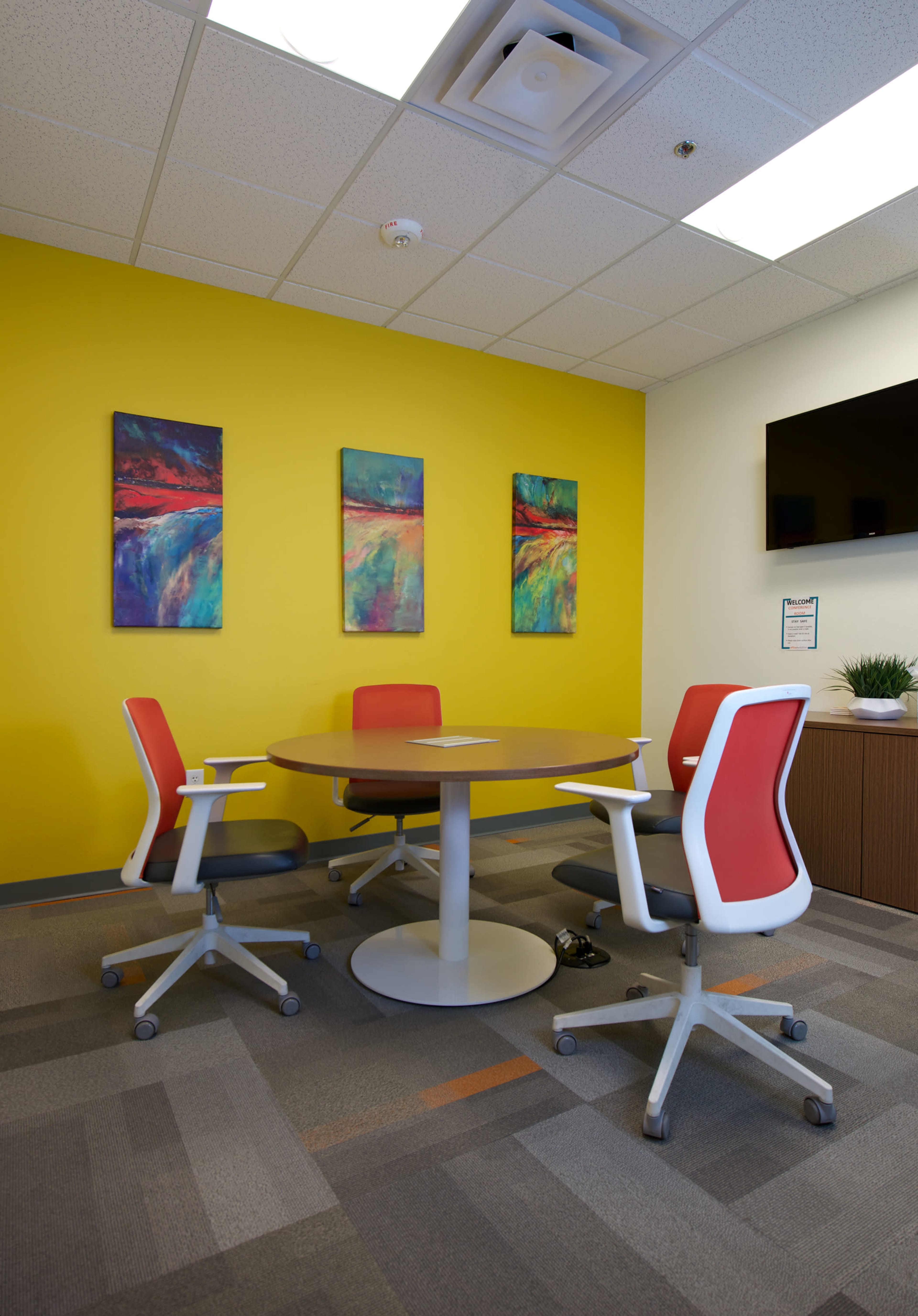 Colorful 4 Person Conference Room w/ TV Image in Ahwatukee Foothills Village, Phoenix, AZ