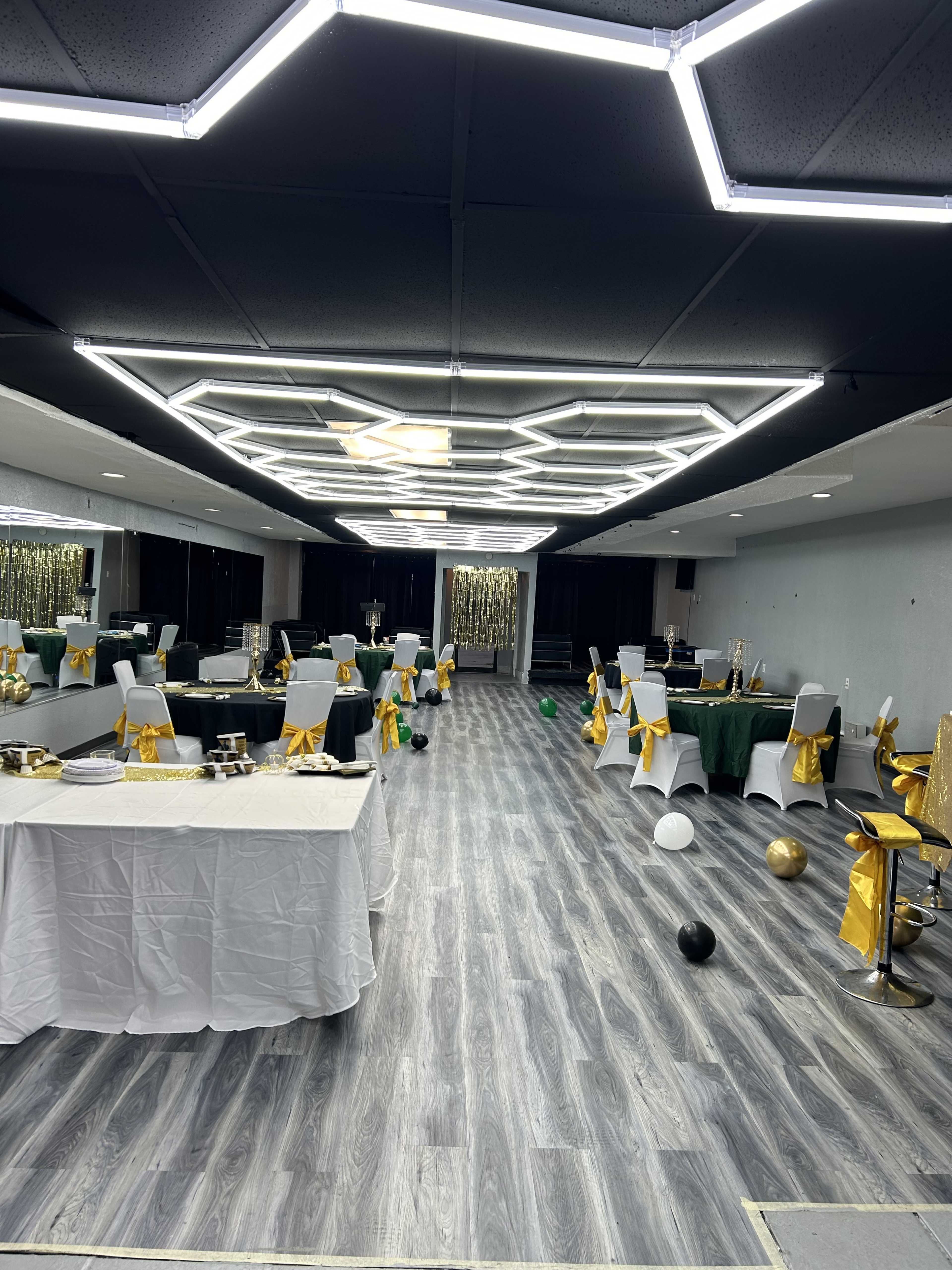 Neighborhood Main event center ! Image in Noble and Gregory Ridge, Kansas city, MO