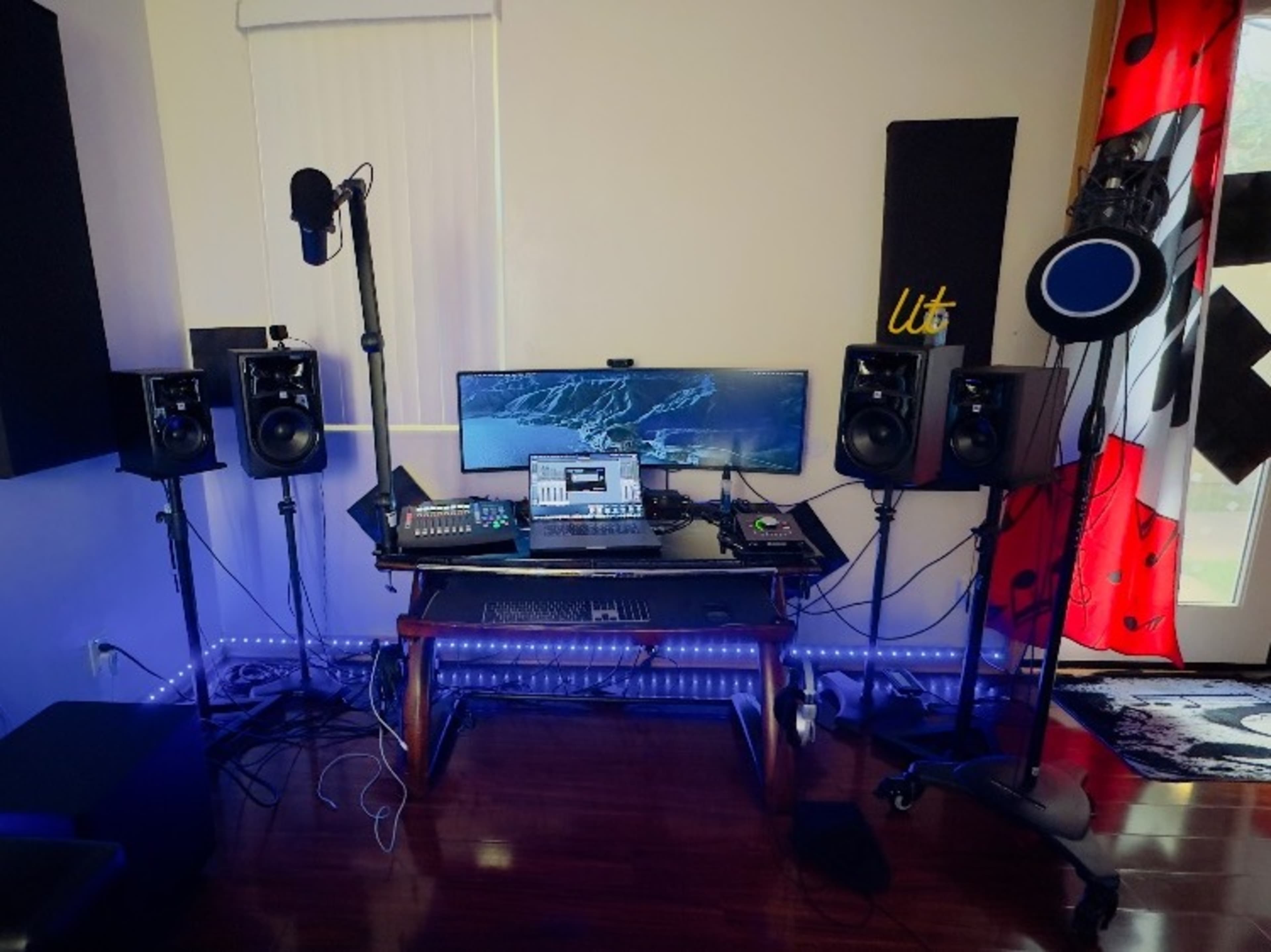 Recording Desk 