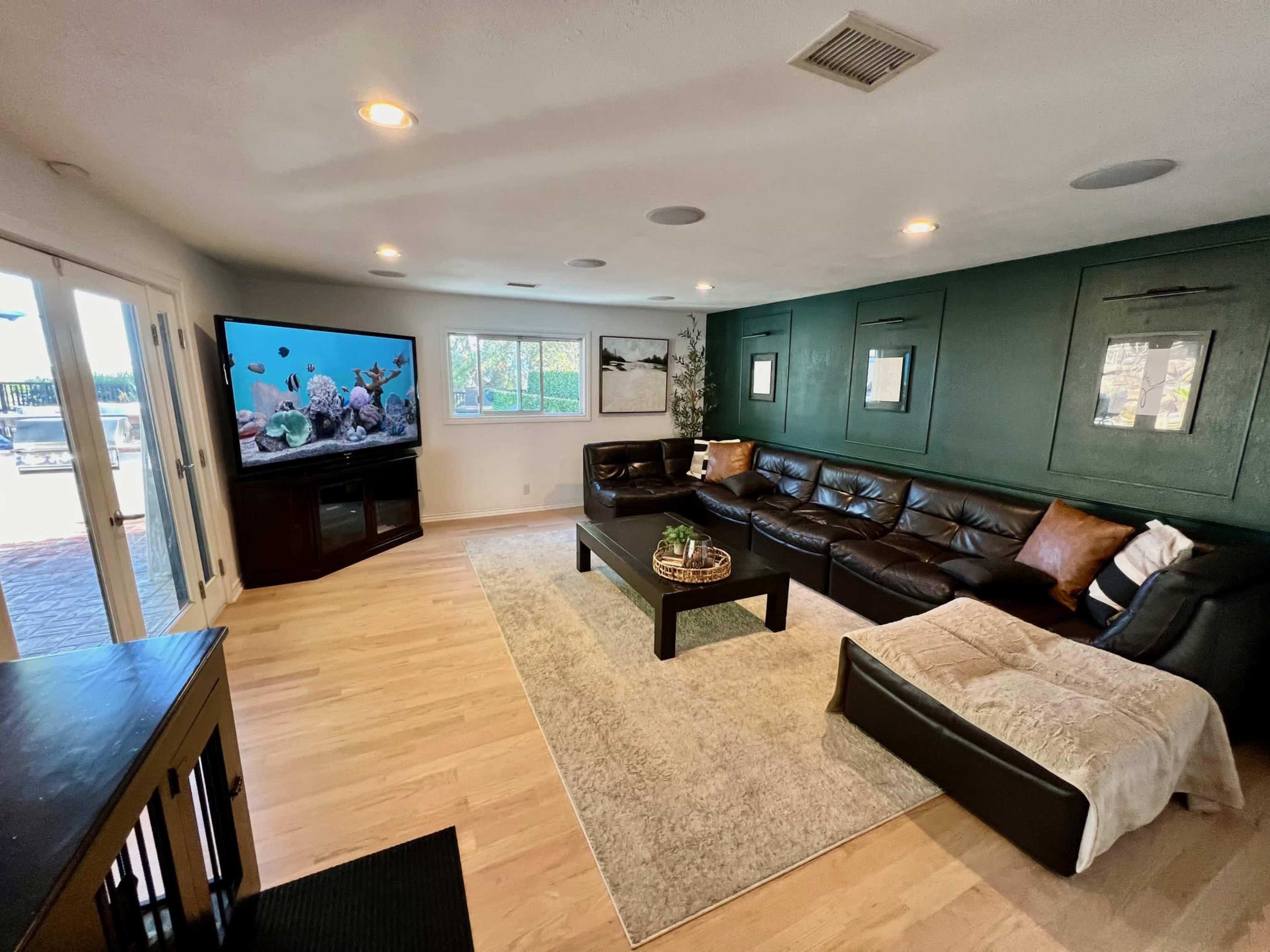Large Resort Style Oasis Veiw Home Image in West Hills, West Hills, CA