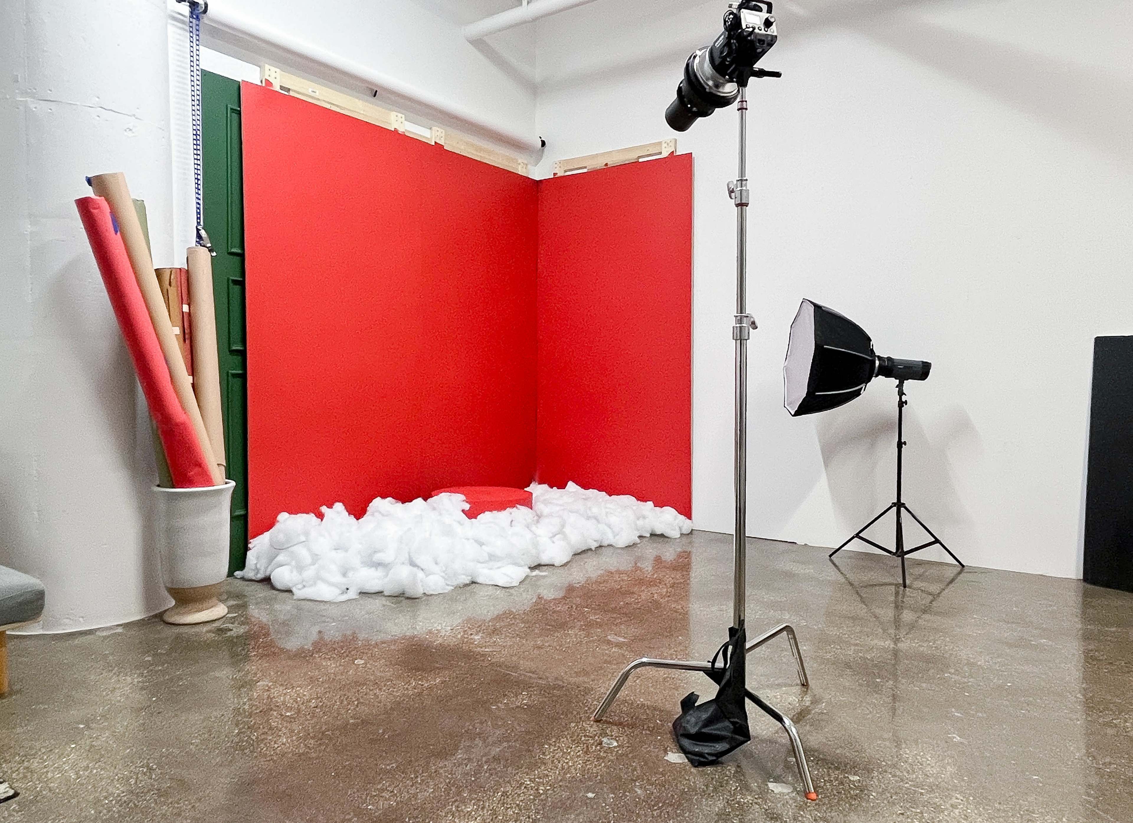 Custom-Built Photography Sets in Pilsen w/TETHER STATION Image in Lower West Side, Chicago, IL