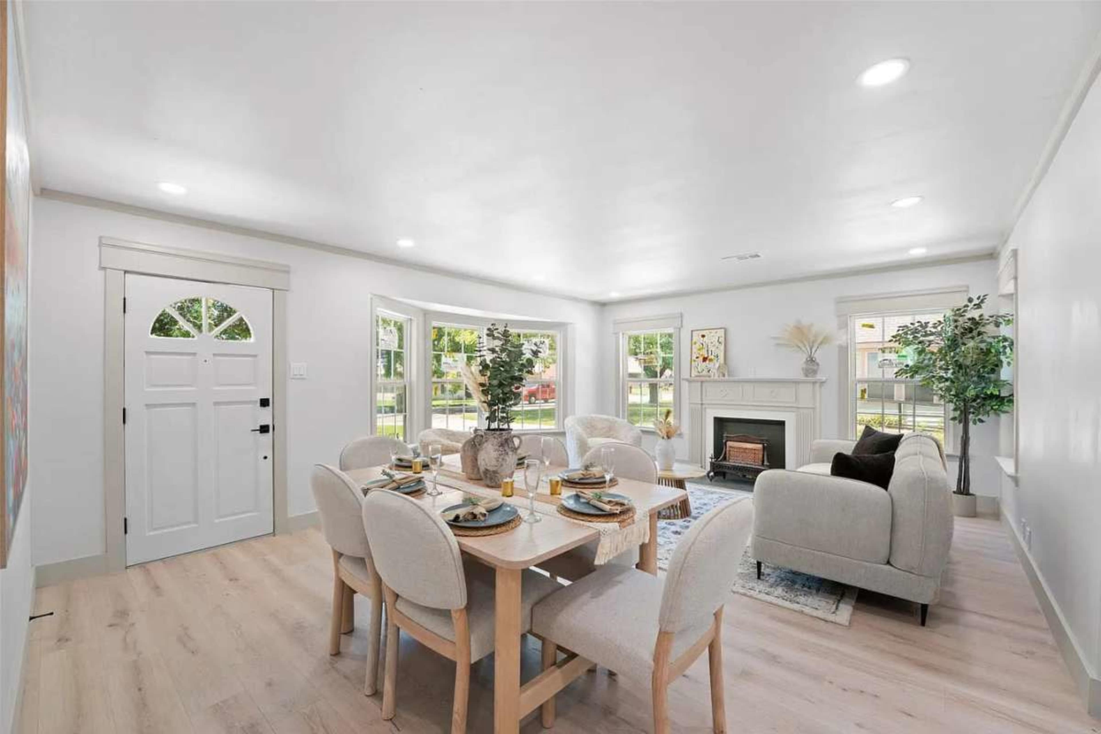 The Olive House on Church Street Image in Grand Prairie, Grand Prairie, TX