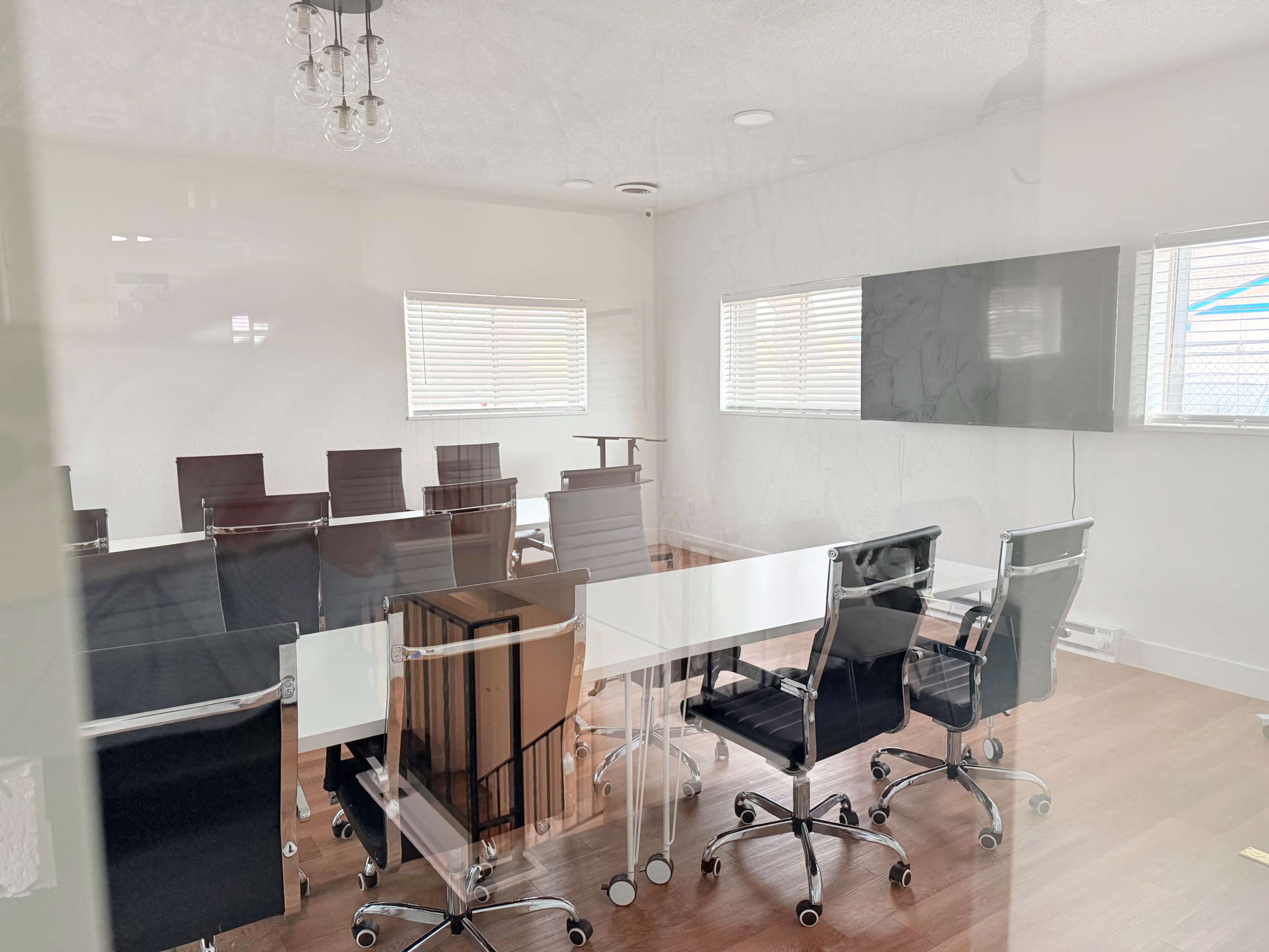 440 sq.ft. Image in Laredo Highline, Aurora, CO