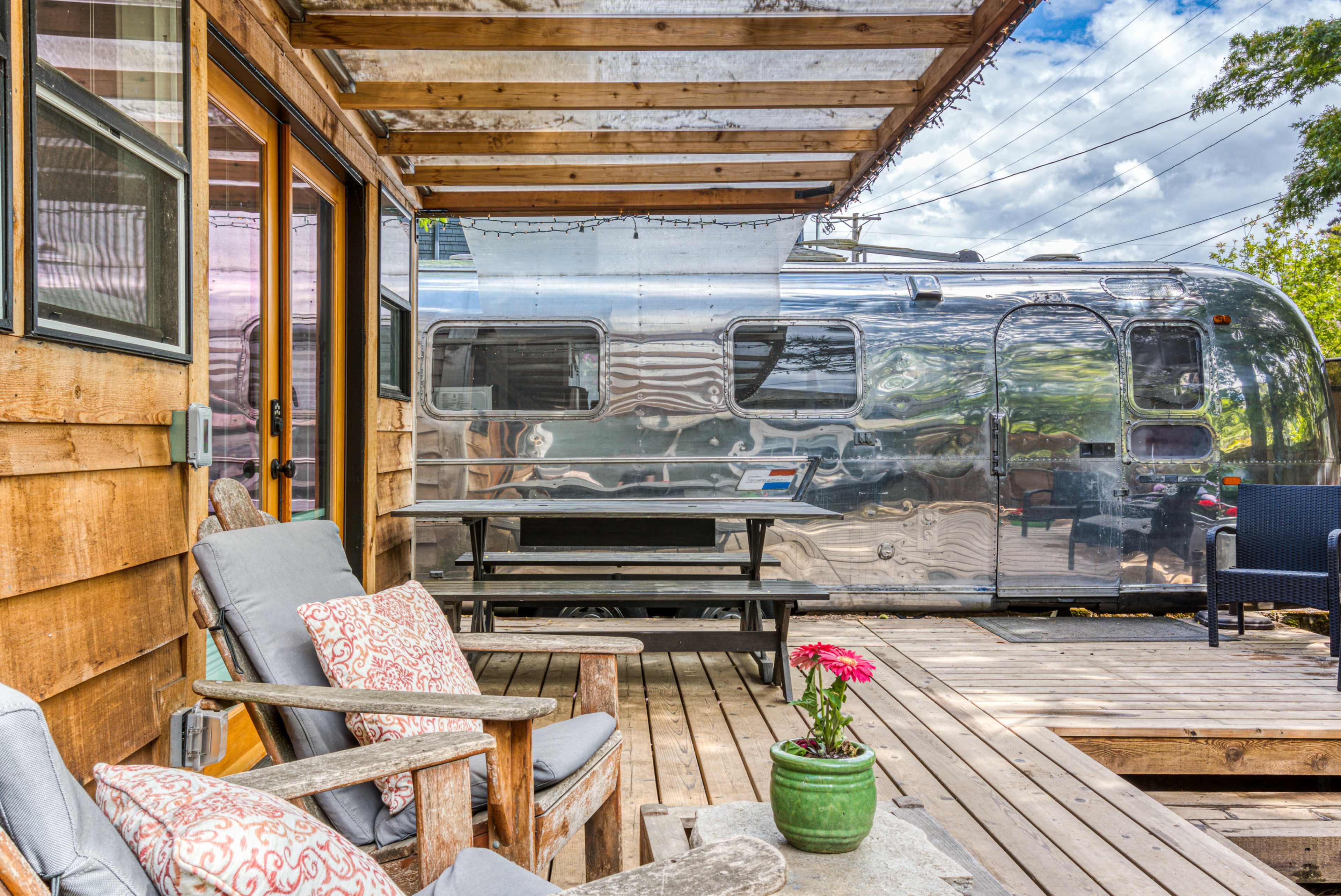 Beautifully Remodeled Vintage 1970's Airstream Image in Overlook, Portland, OR