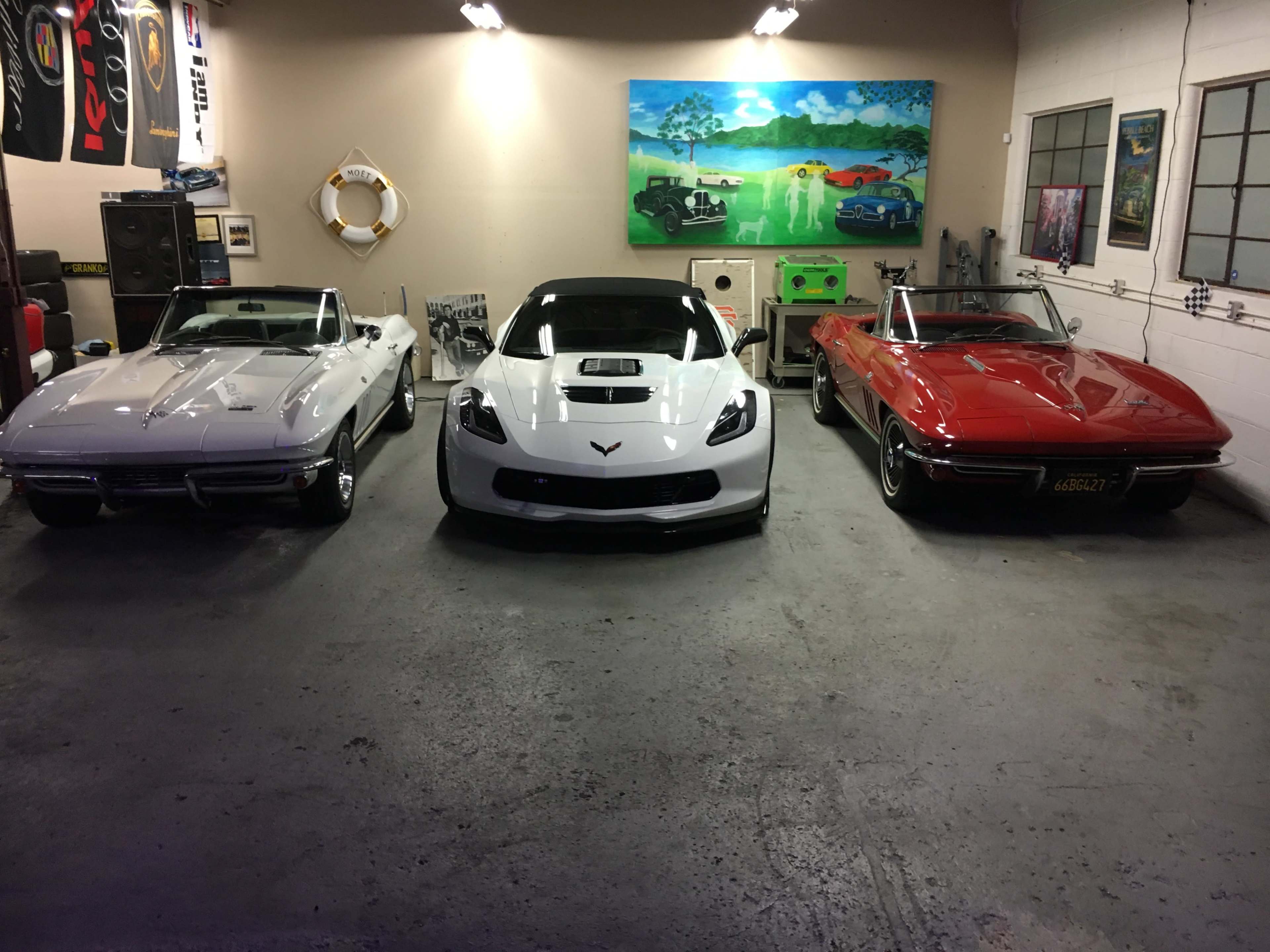 Two blocks from the Sonoma Square, perfect place to host your next birthday party or watch the game with close friends. Image in Sonoma, Sonoma, CA