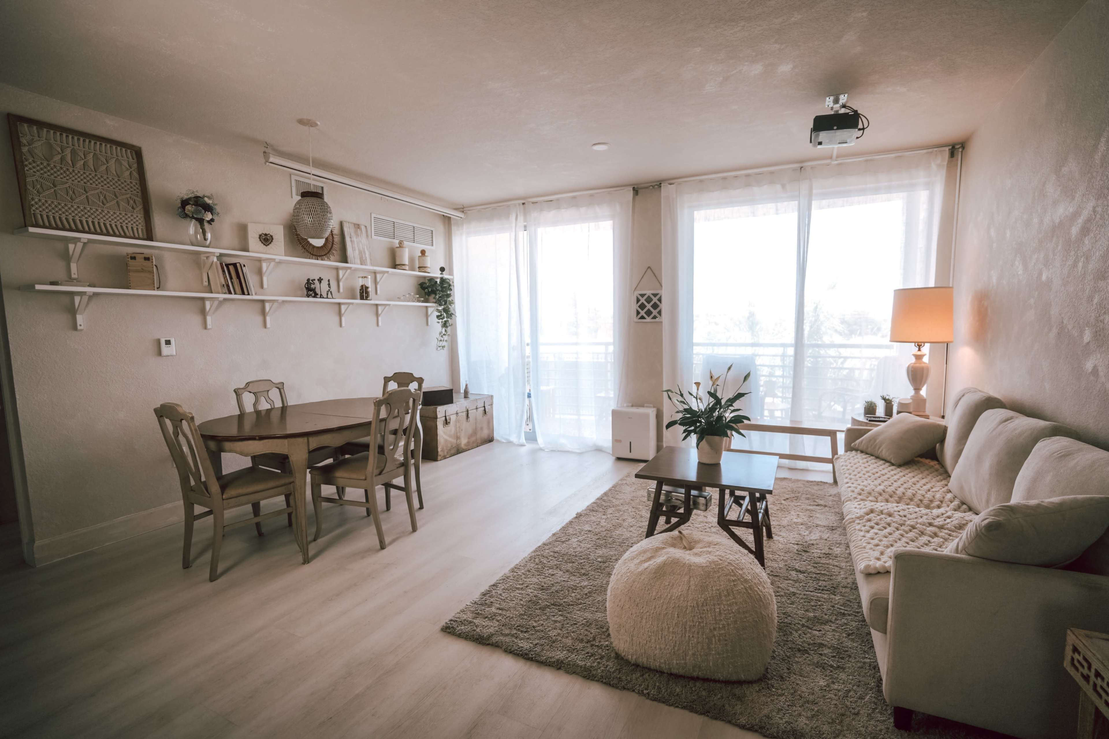 Farm House Style Downtown Hollywood Apartment Image in Royal Poinciana, Hollywood, FL