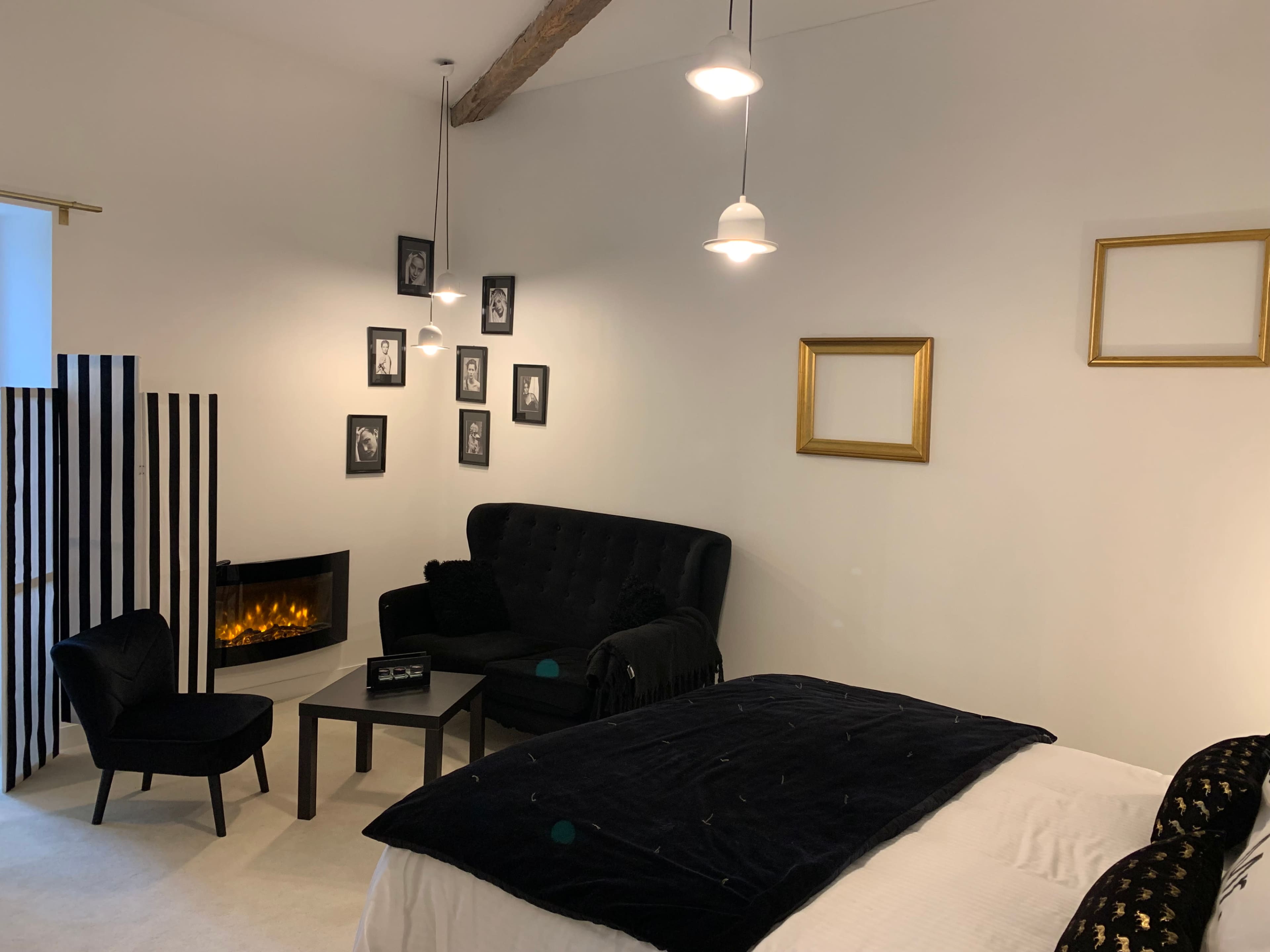 Maison de maître au cœur des vignes Image in , Hiersac