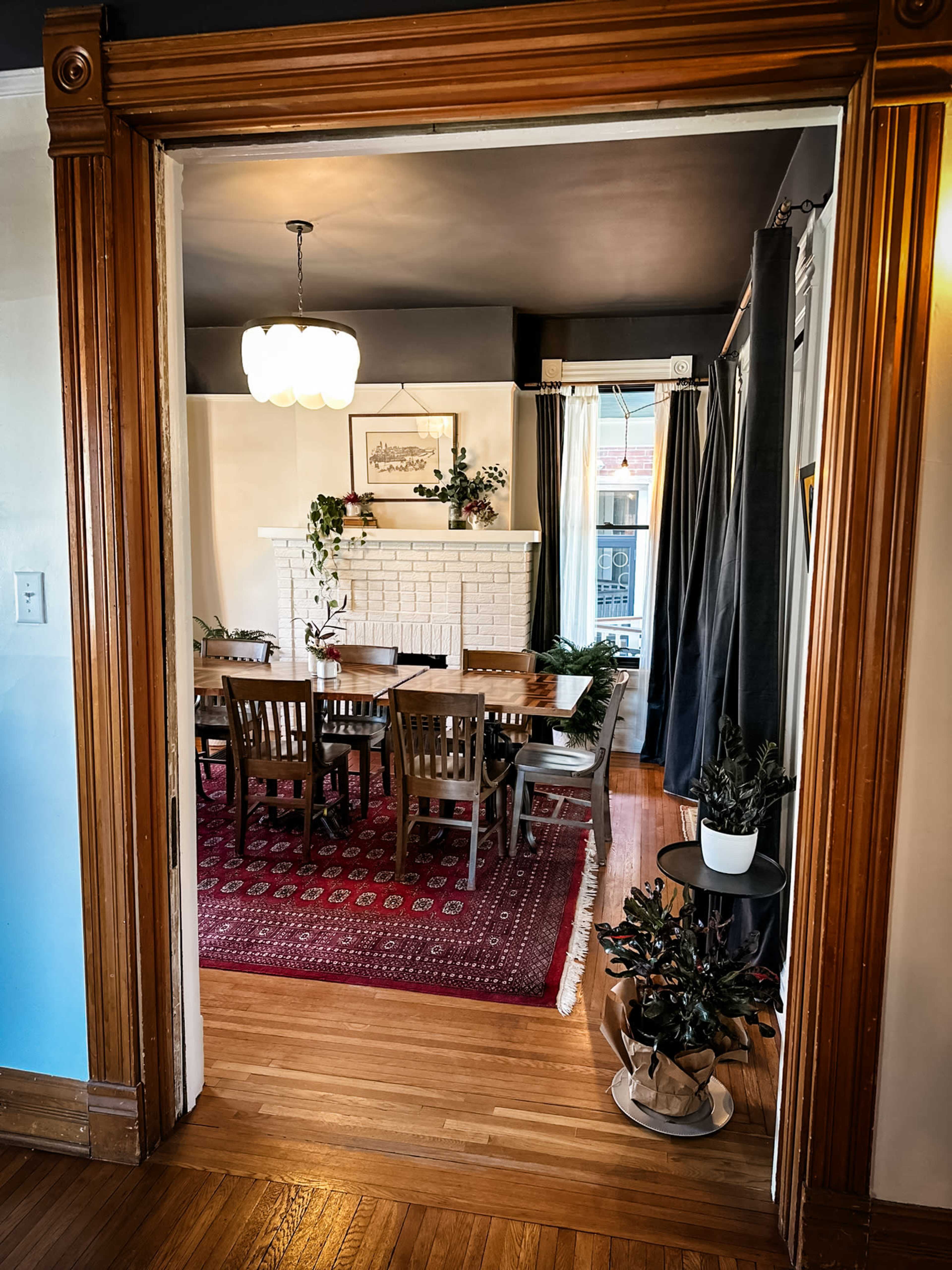 Meeting Space in Former Victorian House Adjacent to Coffee Shop Image in Wyoming, Cincinnati, OH