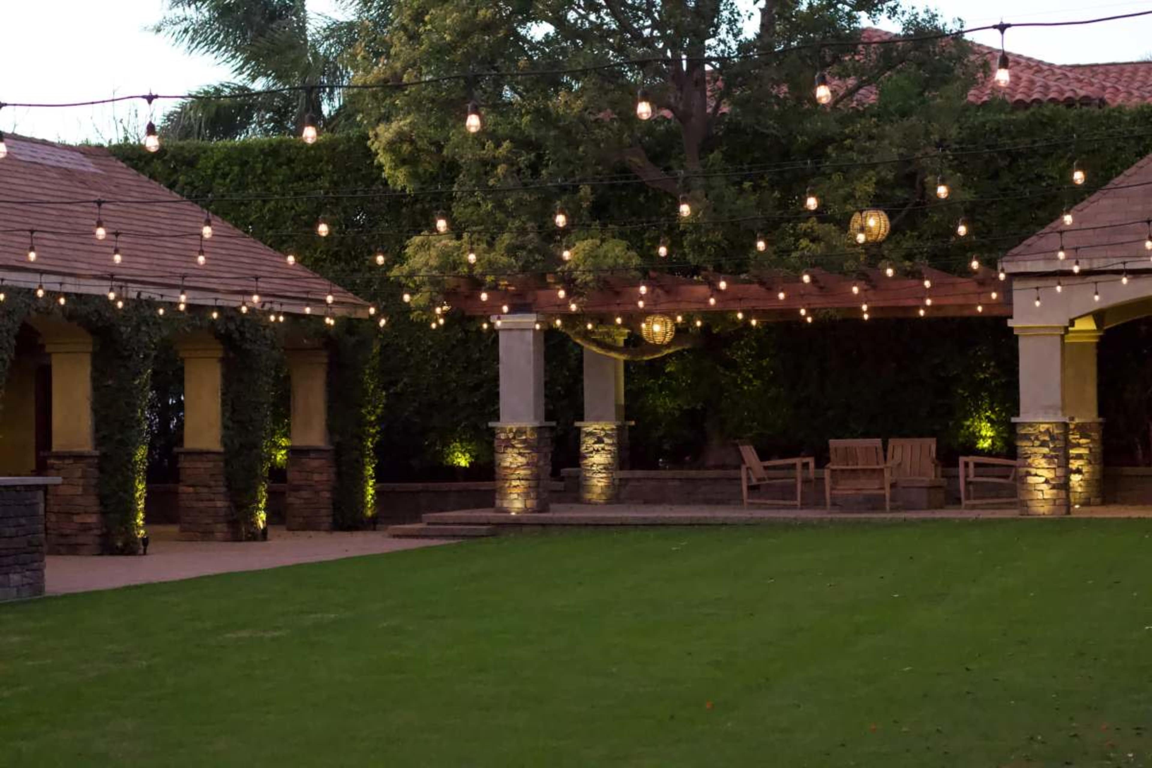 Elegant Backyard Oasis for Events, Photoshoots & Gatherings Image in Sylmar, Rancho Cascades, CA
