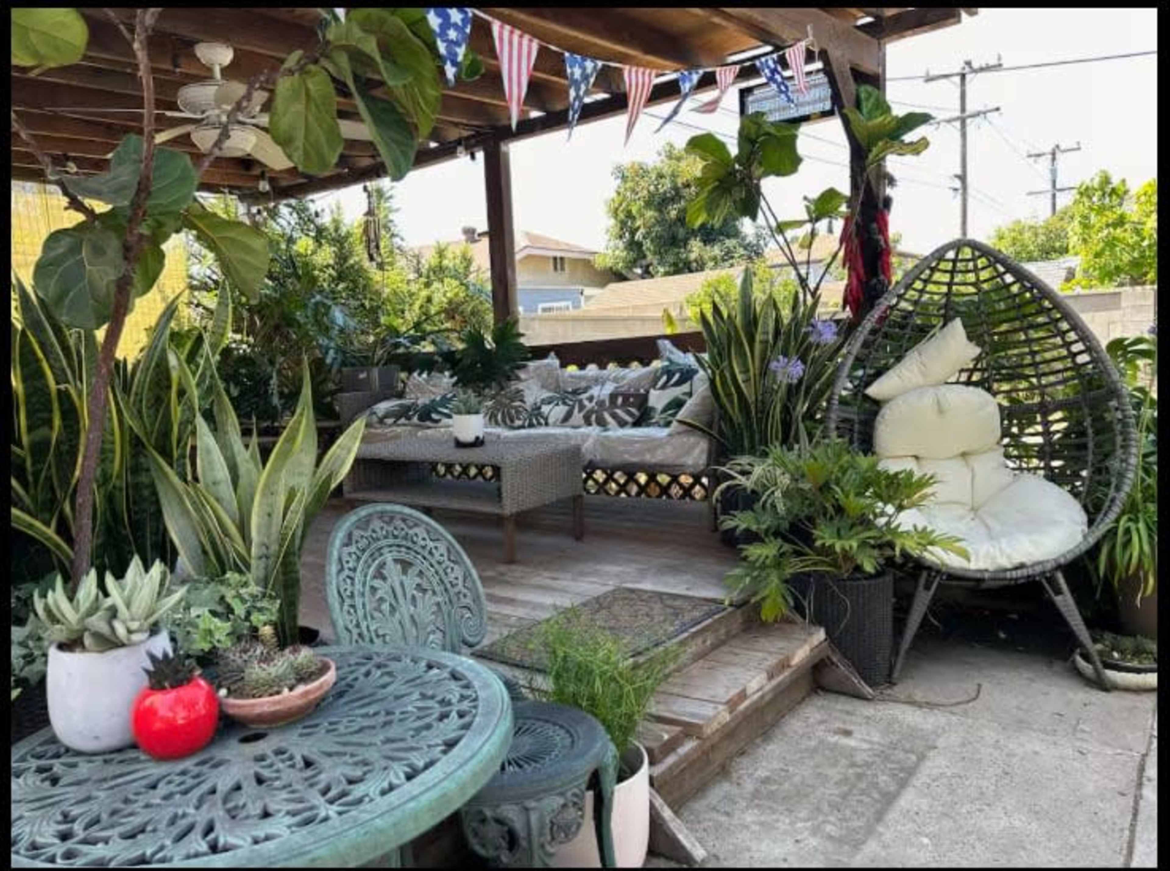 Charming Garden Oasis Home – Light-Filled Interior & Flexible Spaces Image in Midway City, Midway City, CA