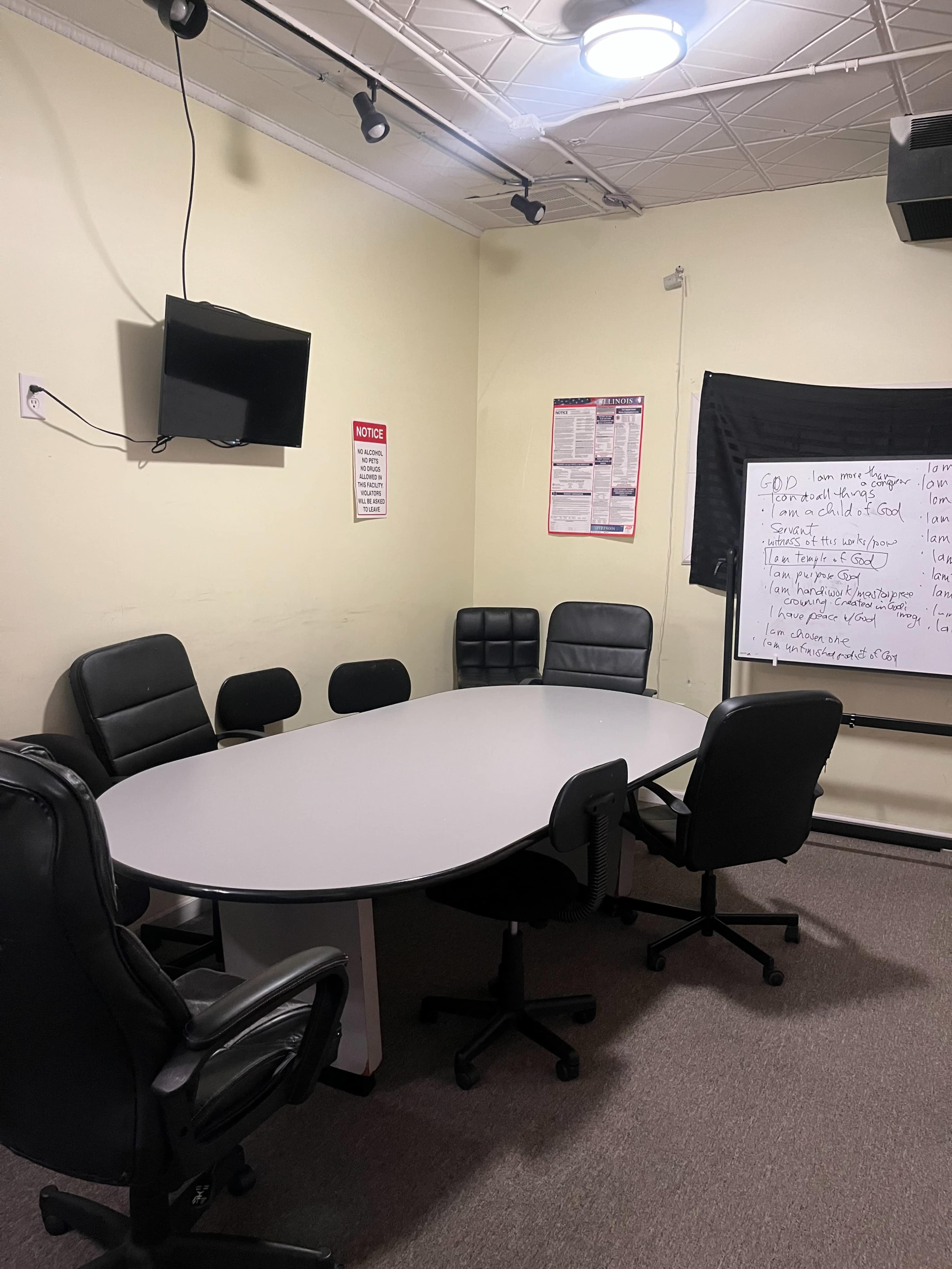 Small Open Space Accommodates 35 Long term booking available Image in Morgan Park, Chicago, IL