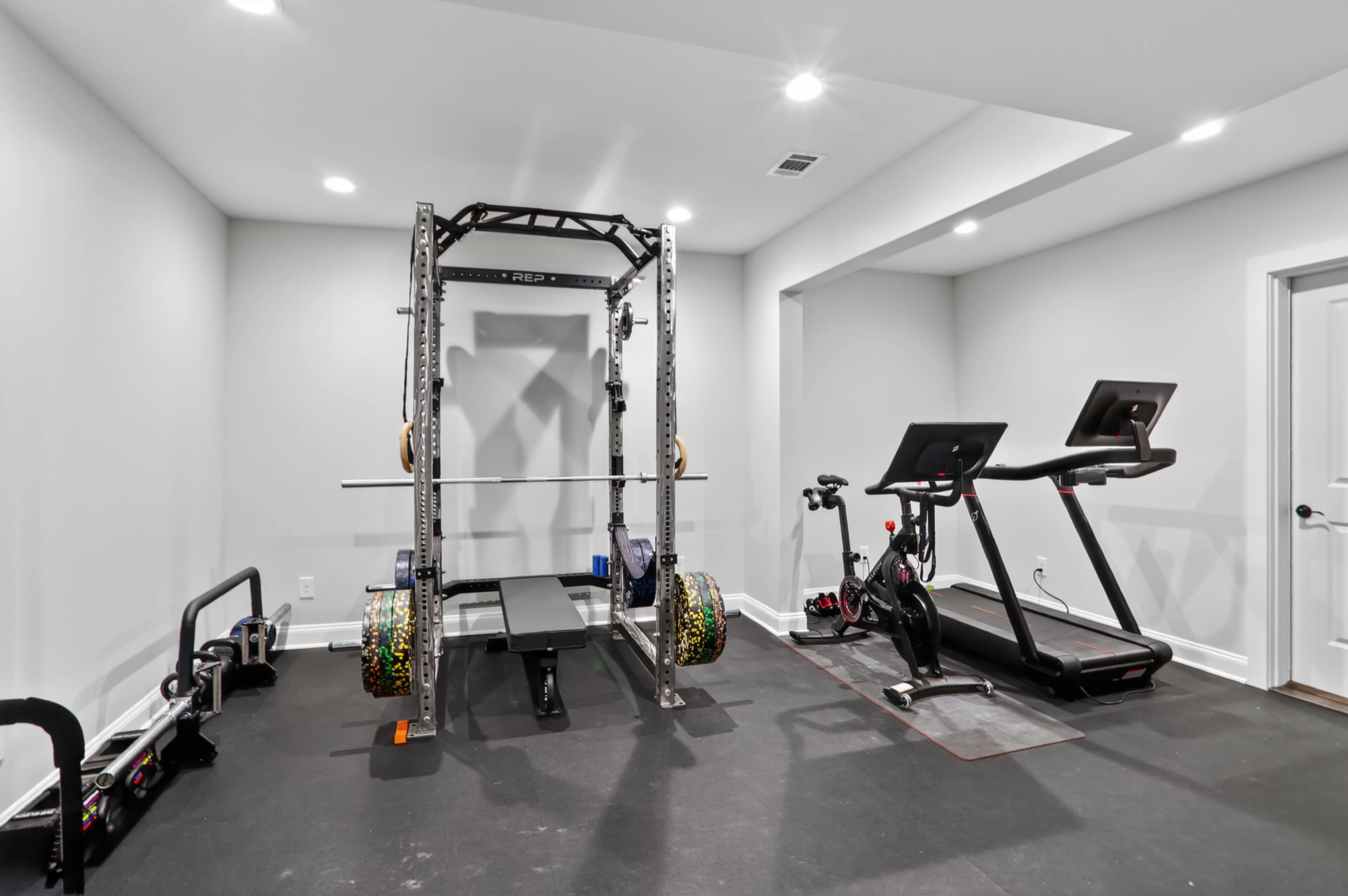 Charming Cape Cod Style Home with Modern Luxury & Family-Friendly Features Image in Sandy Springs, Atlanta, GA