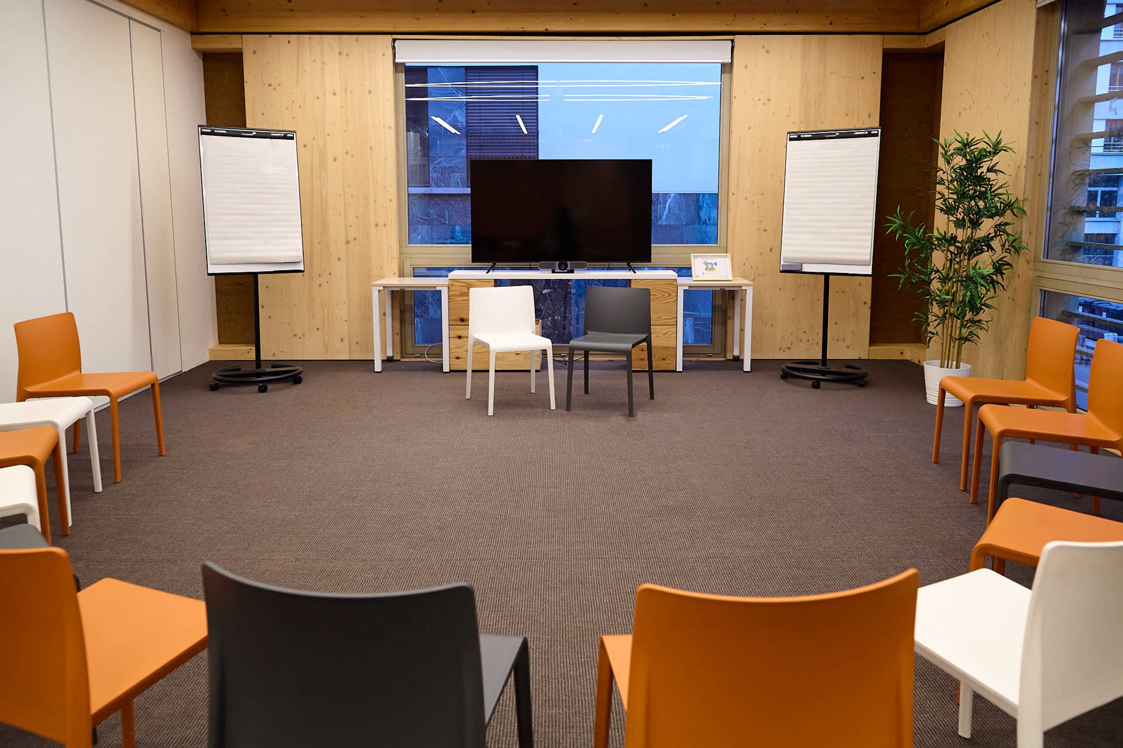 Salles de 75m² dans bâtiment éco-responsable au cœur de Confluence Image in La Confluence, Lyon