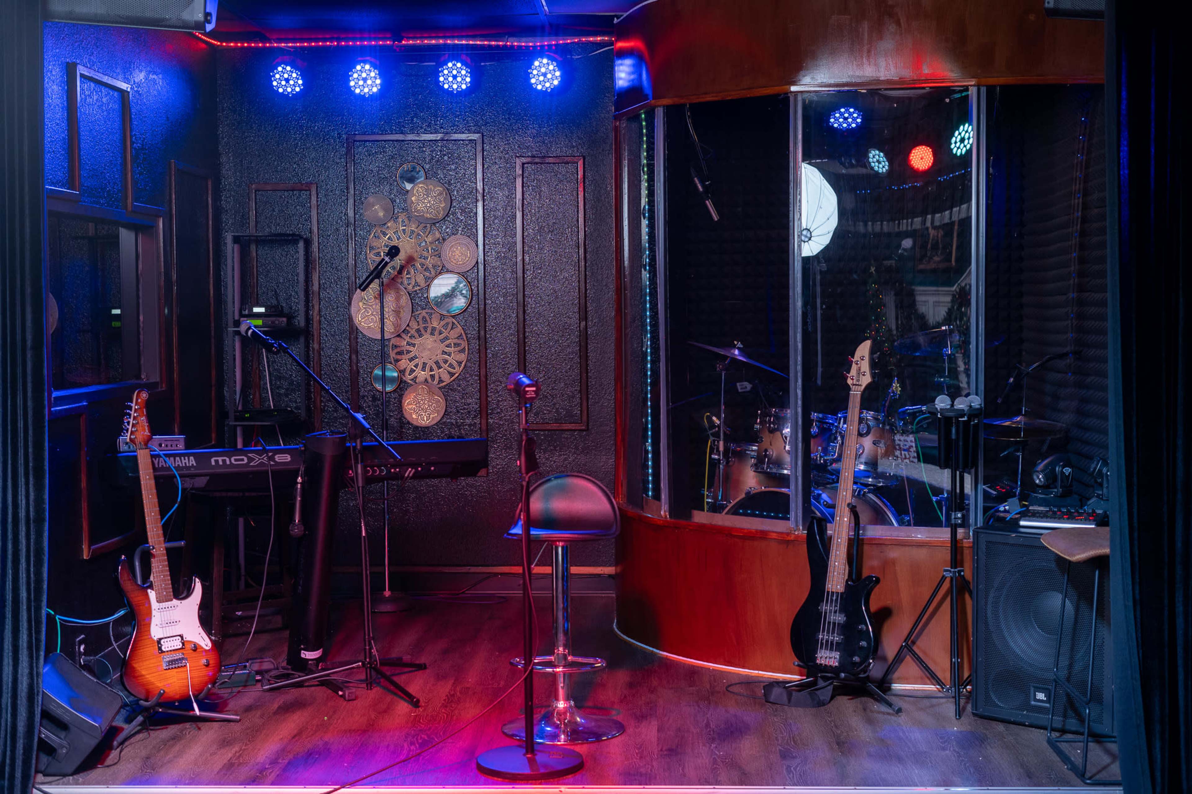 Creative Film/Photography Studio Rental Space Image in Westwood, Houston, TX