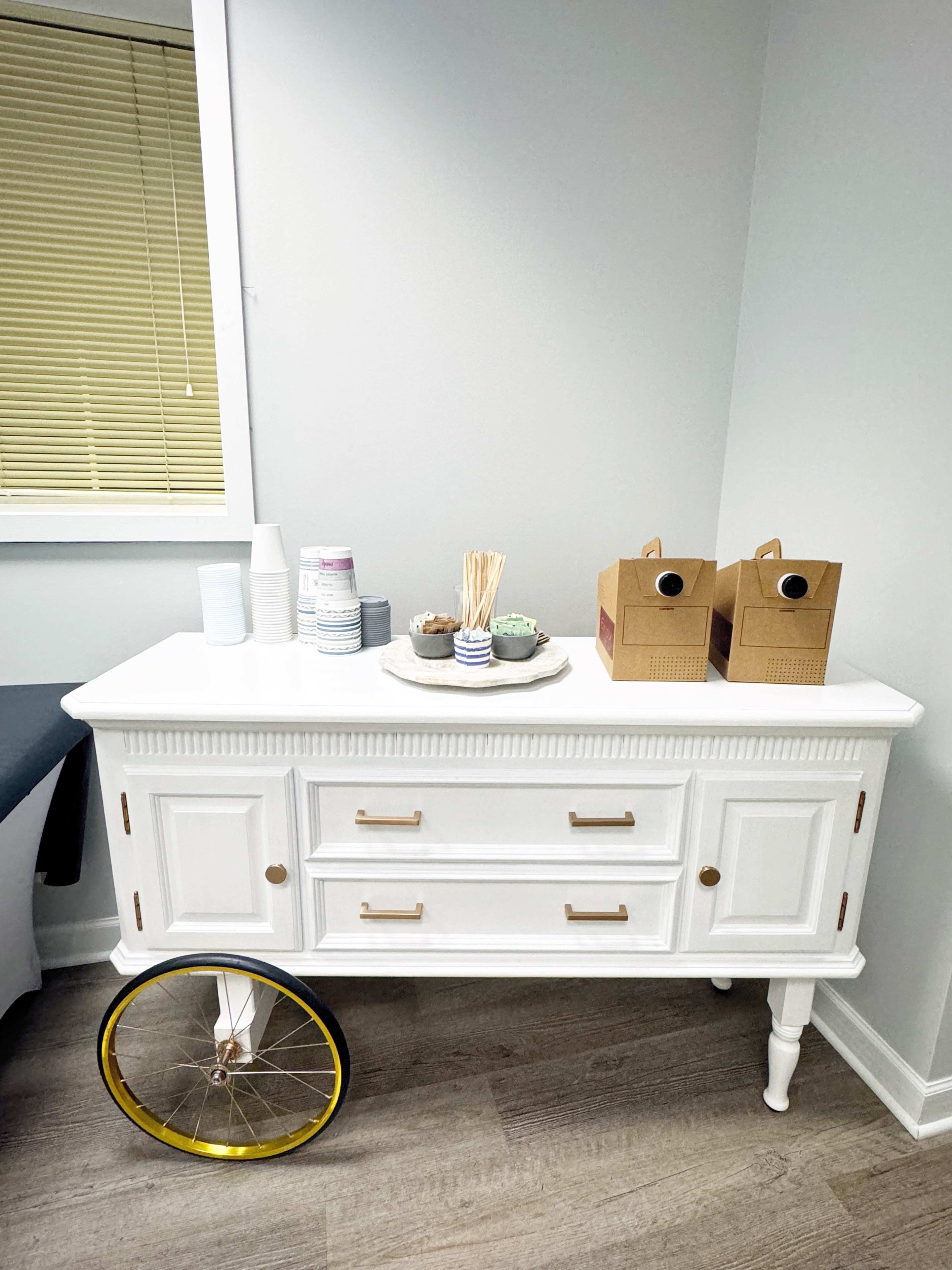 Versatile Party Studio - Mequon (Suburb of Milwaukee), Blank Slate Studio Image in Mequon, Mequon, WI