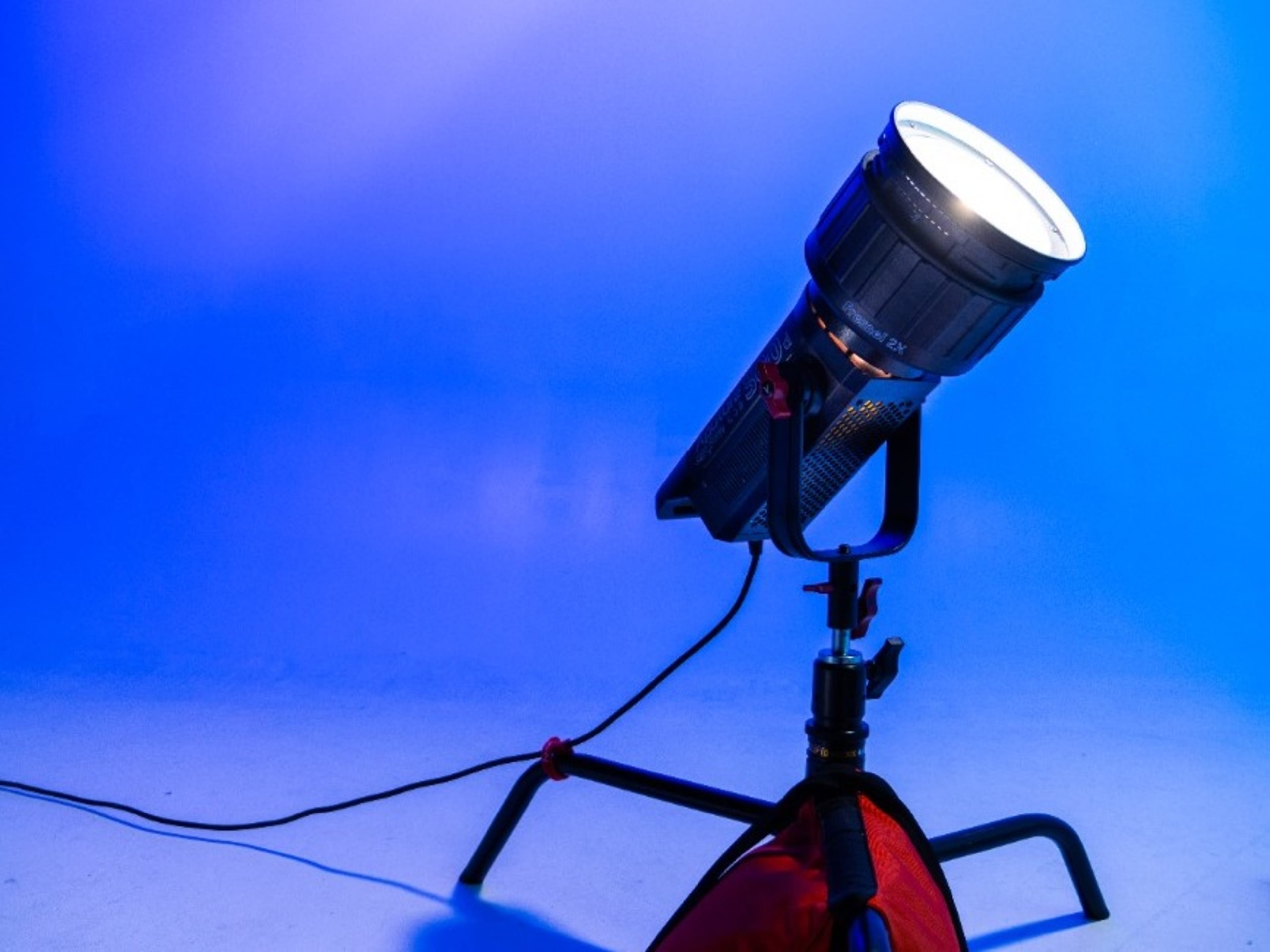 Lighting Option #1: One Light + Modifier