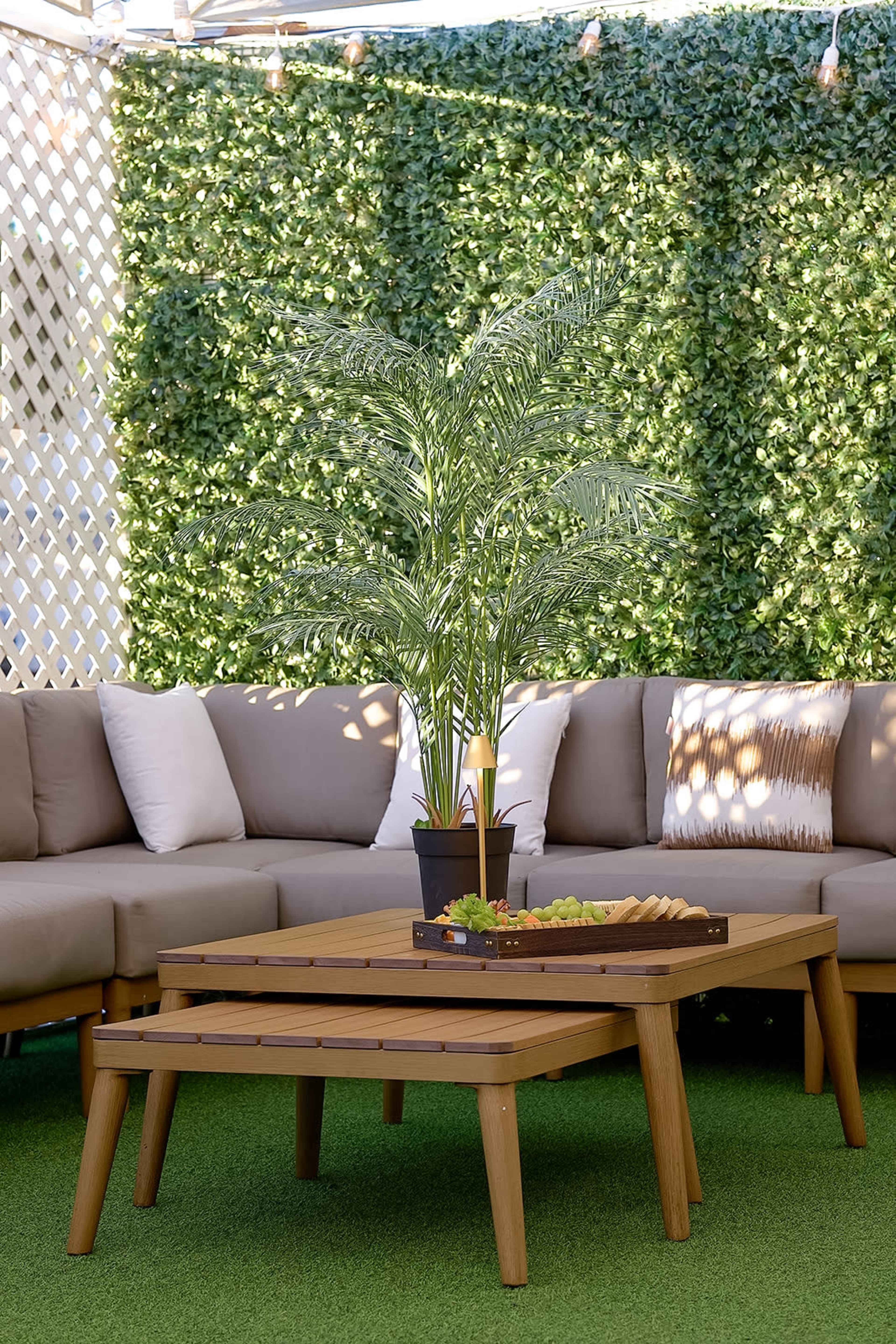 Garden Vibes Space with Breakout Patio for Meetings & Workshops Image in Burbank, Burbank, CA