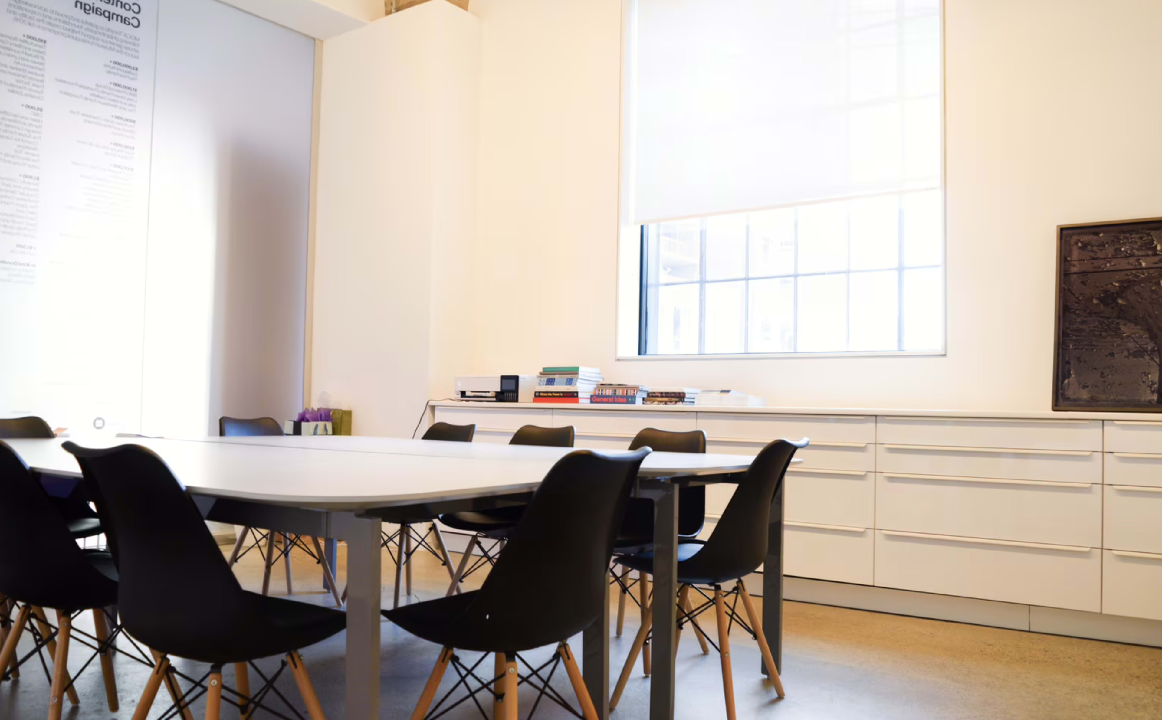 Executive Office at Museum of Contemporary Art, Toronto Image in Dufferin Grove, Toronto, ON