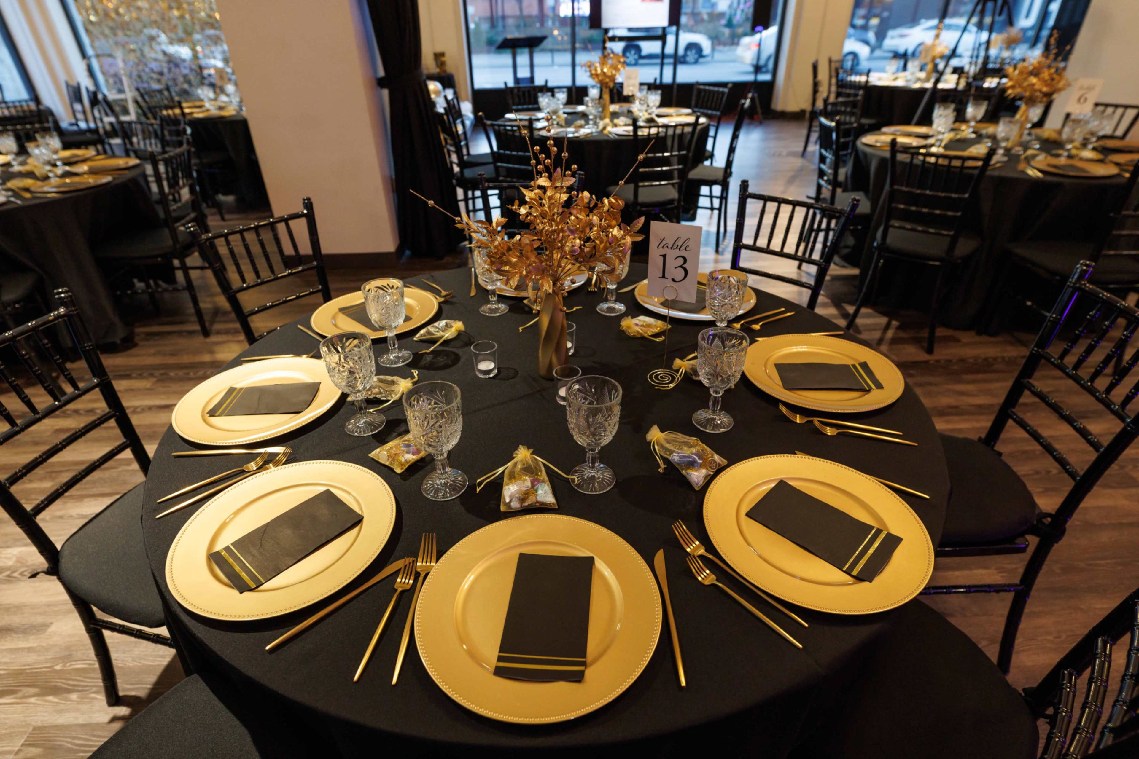 Historic Downtown Charm, Chic Style, Intimate Moments Image in Downtown, Columbus, OH