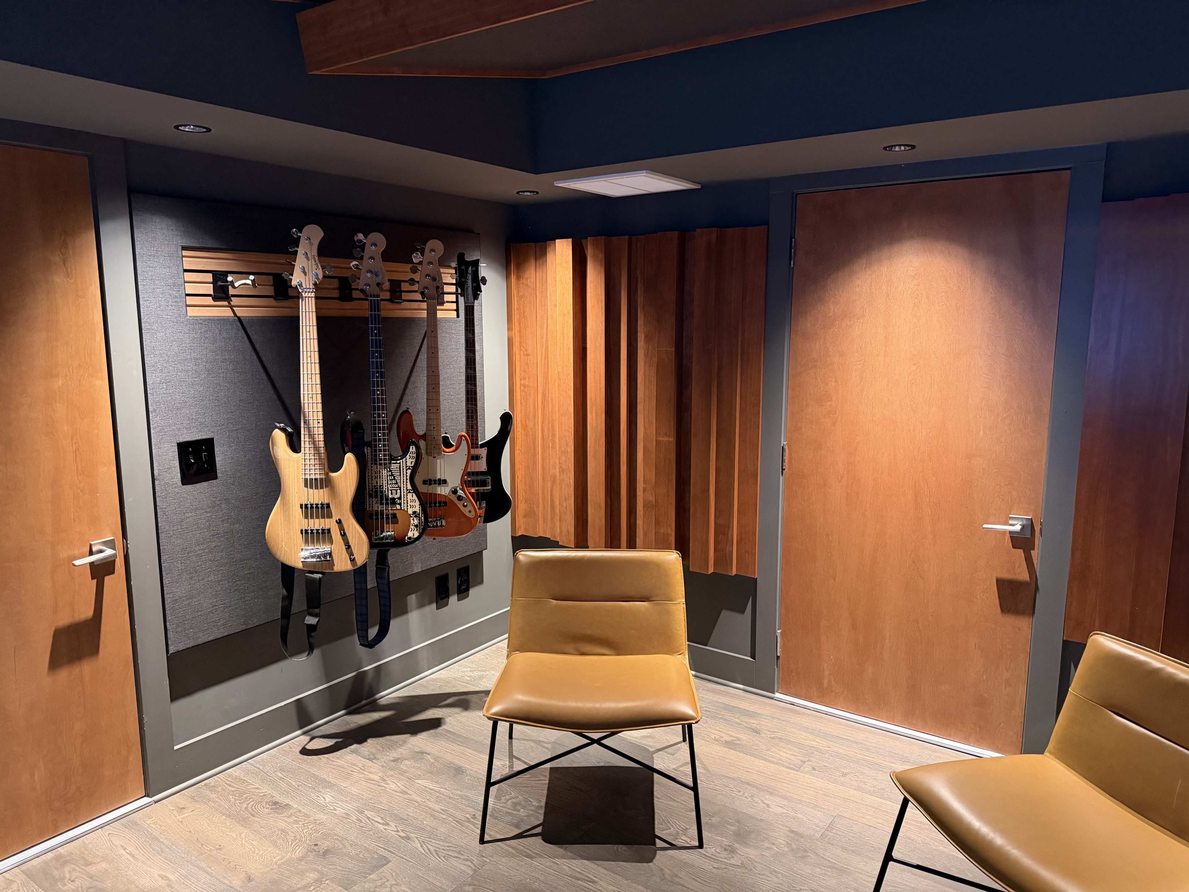 Pro-Designed Recording Studio with Live Room & Hammond Organ Image in Brentwood, Brentwood, TN
