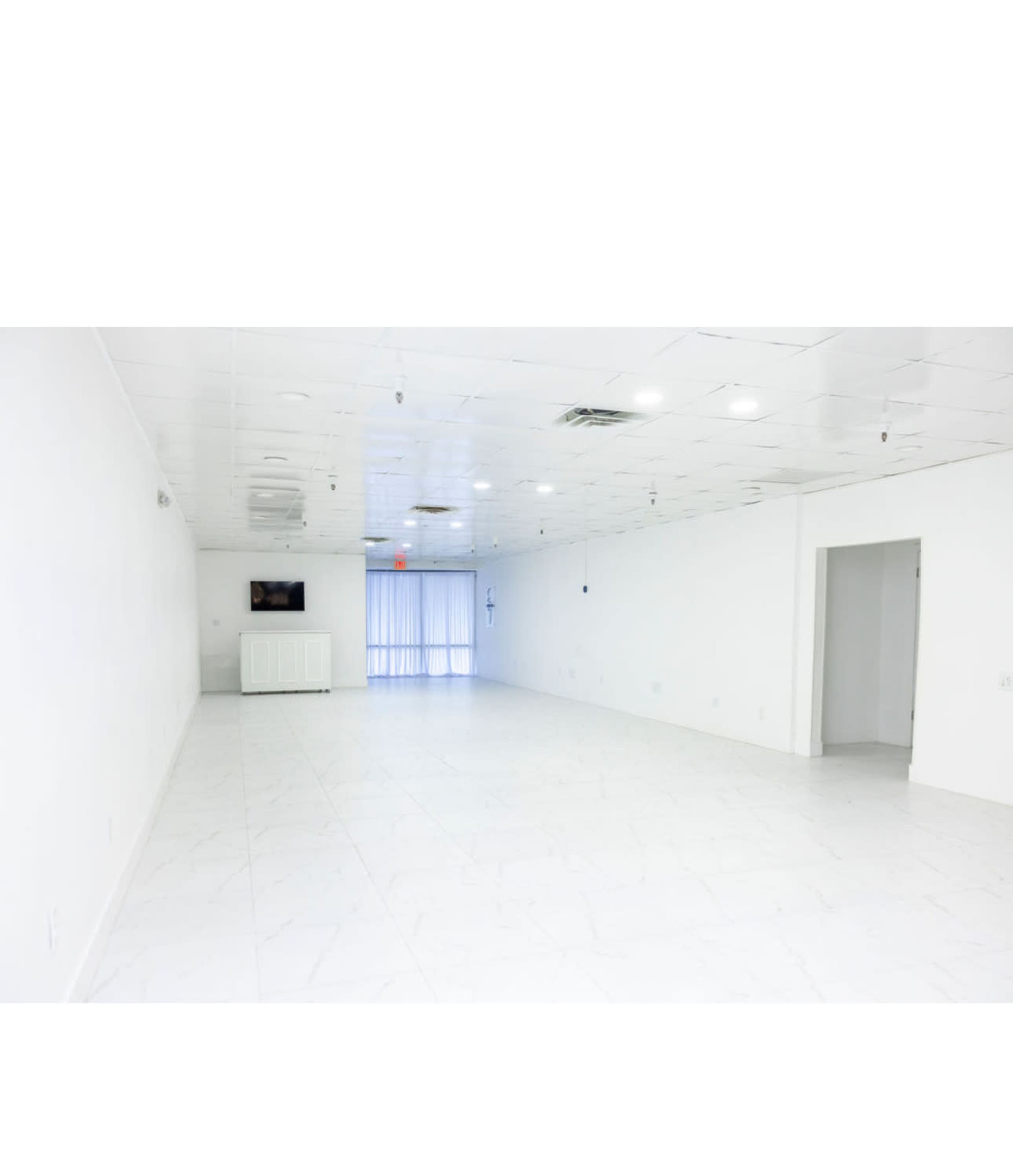 Open Space Blank Canvas Concept Venue Image in Azalea Park, Orlando, FL