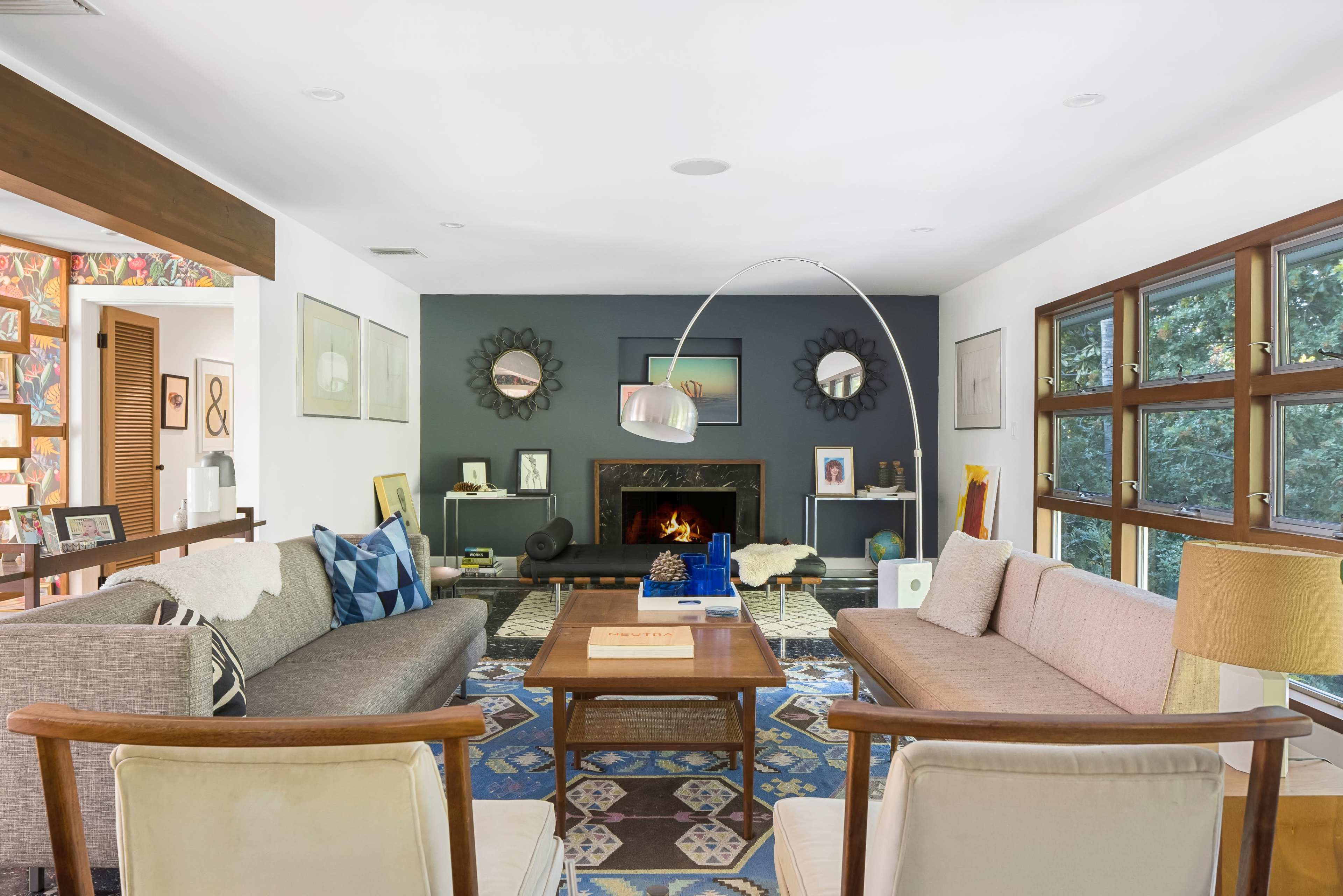 RETRO CHIC MID-CENTURY MODERN HOME, View Park, CA Production