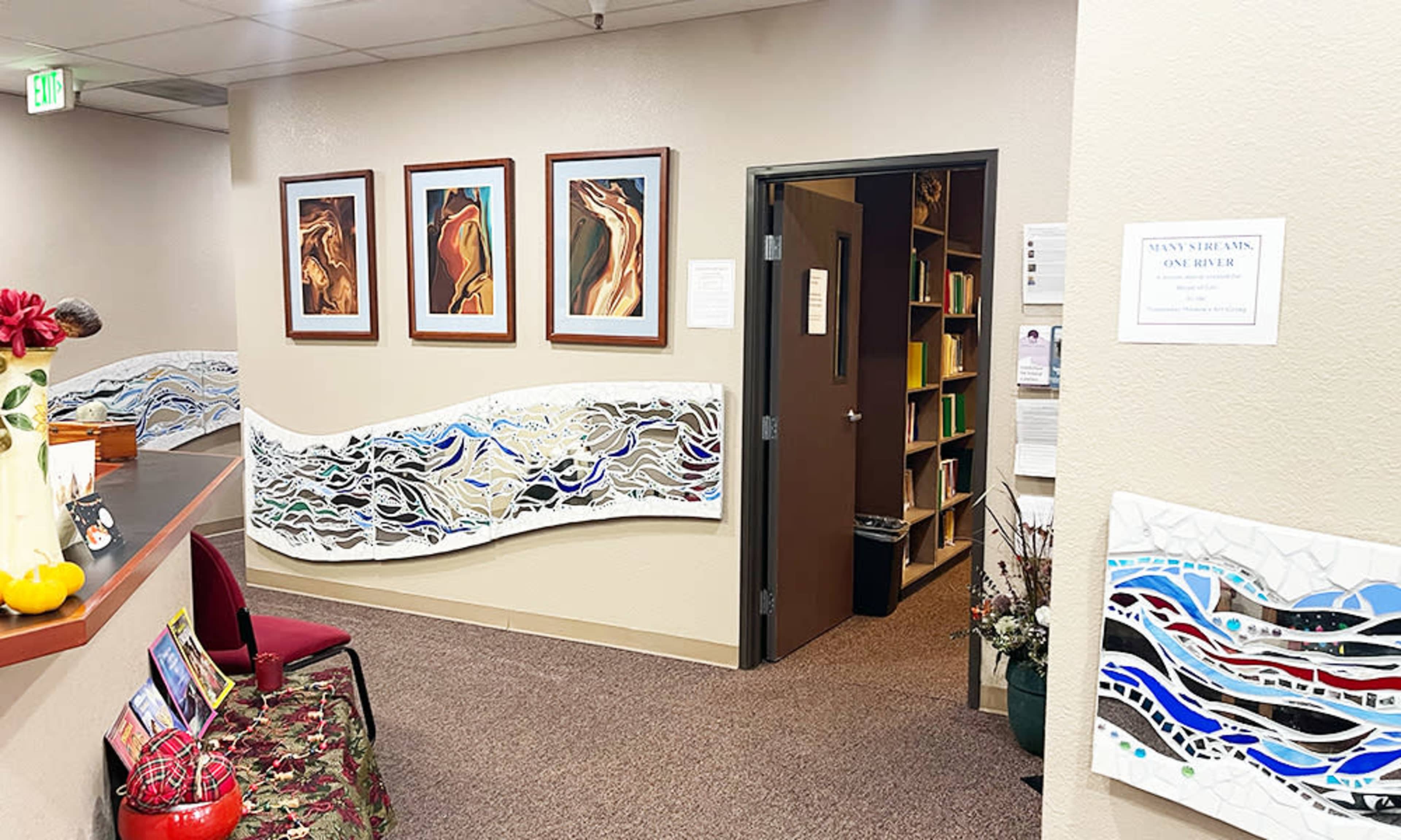 Cozy Library & Meeting Suite in Sacramento Image in Arden-Arcade, Sacramento, CA