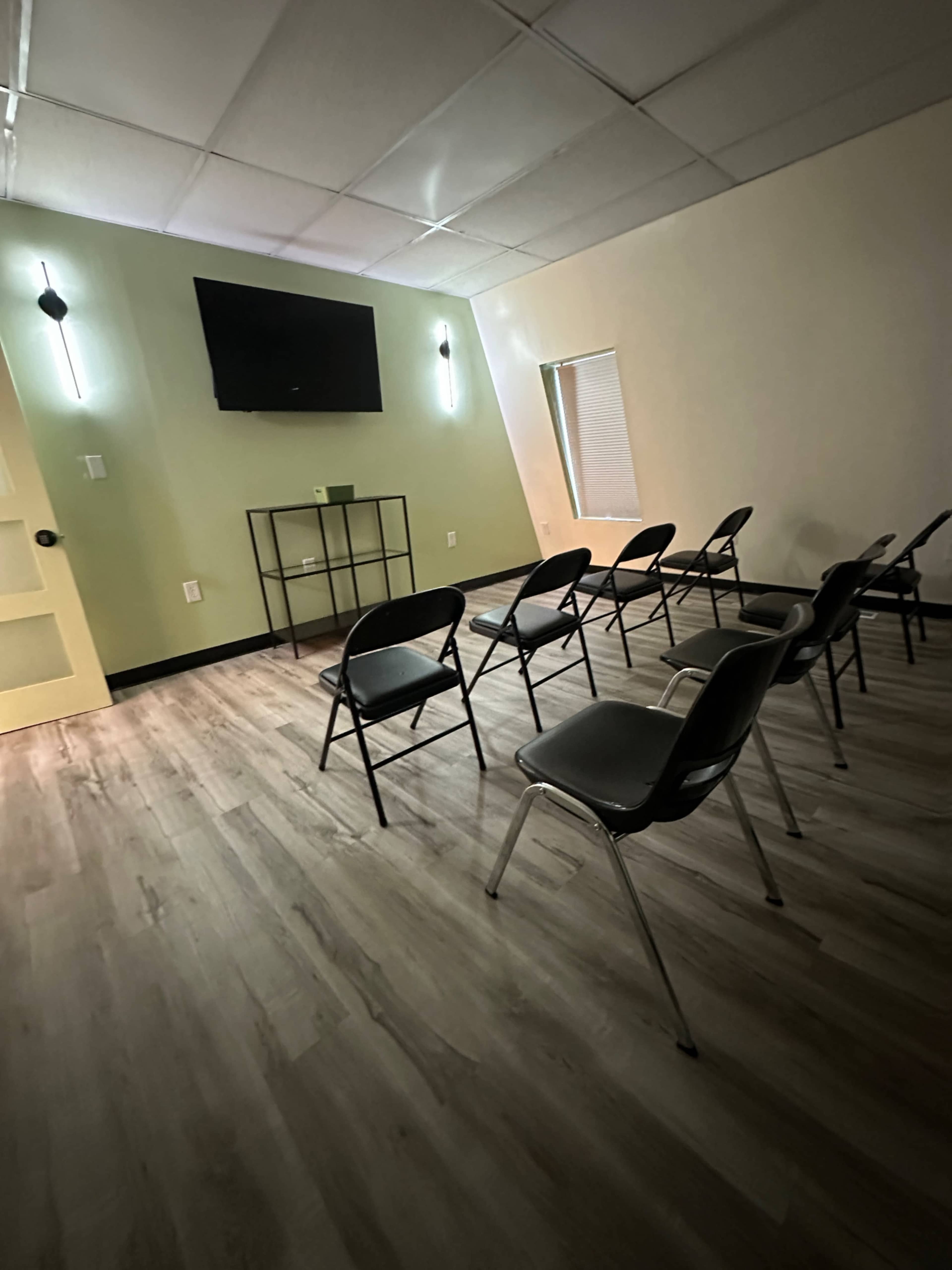 Upscale Training Room Near Atlanta Airport Image in Hapeville, Atlanta, GA