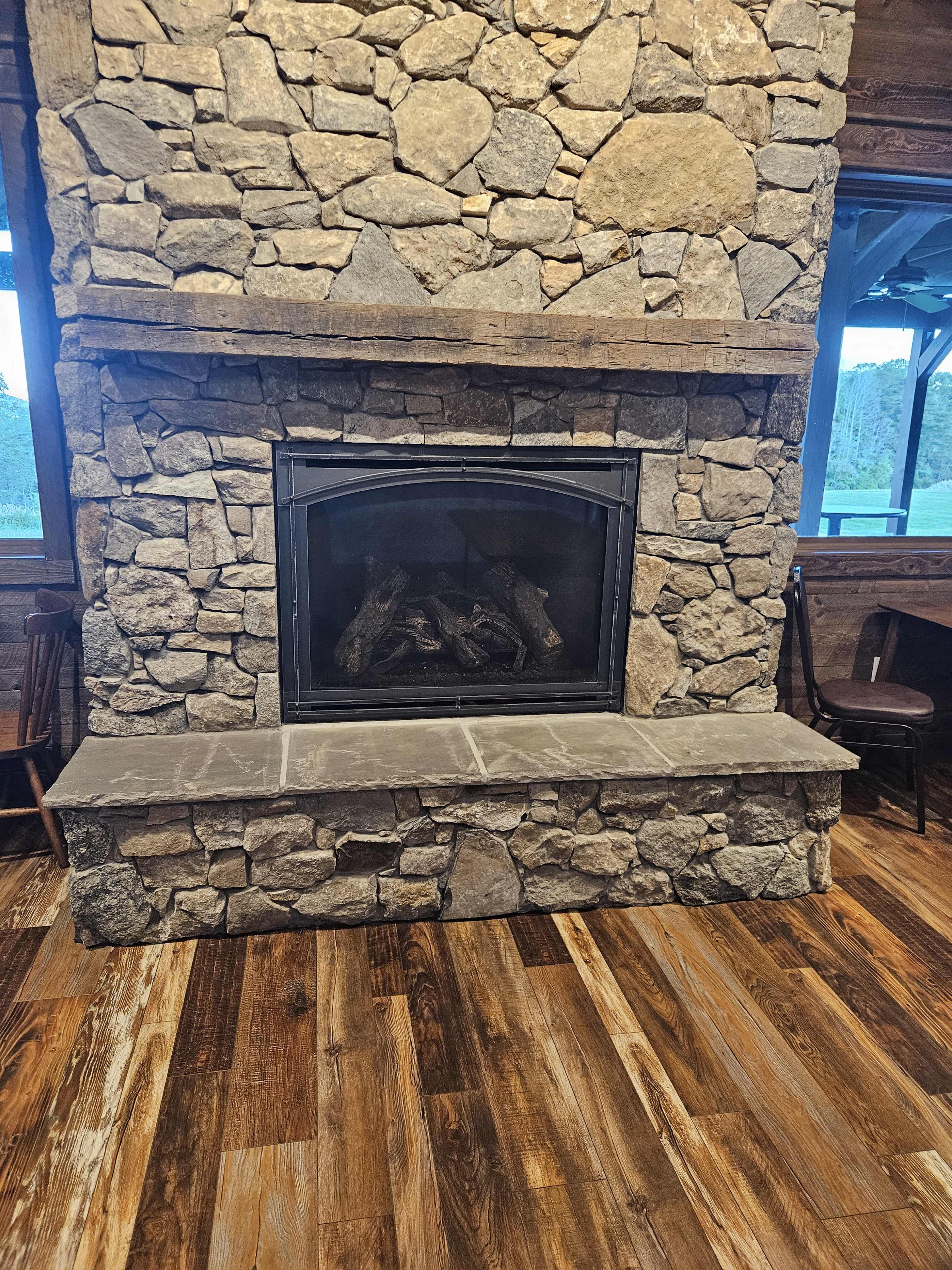 Boutique Event Venues with Lodging and a Restaurant - Bar Area Image in Westfield, Westfield, NC