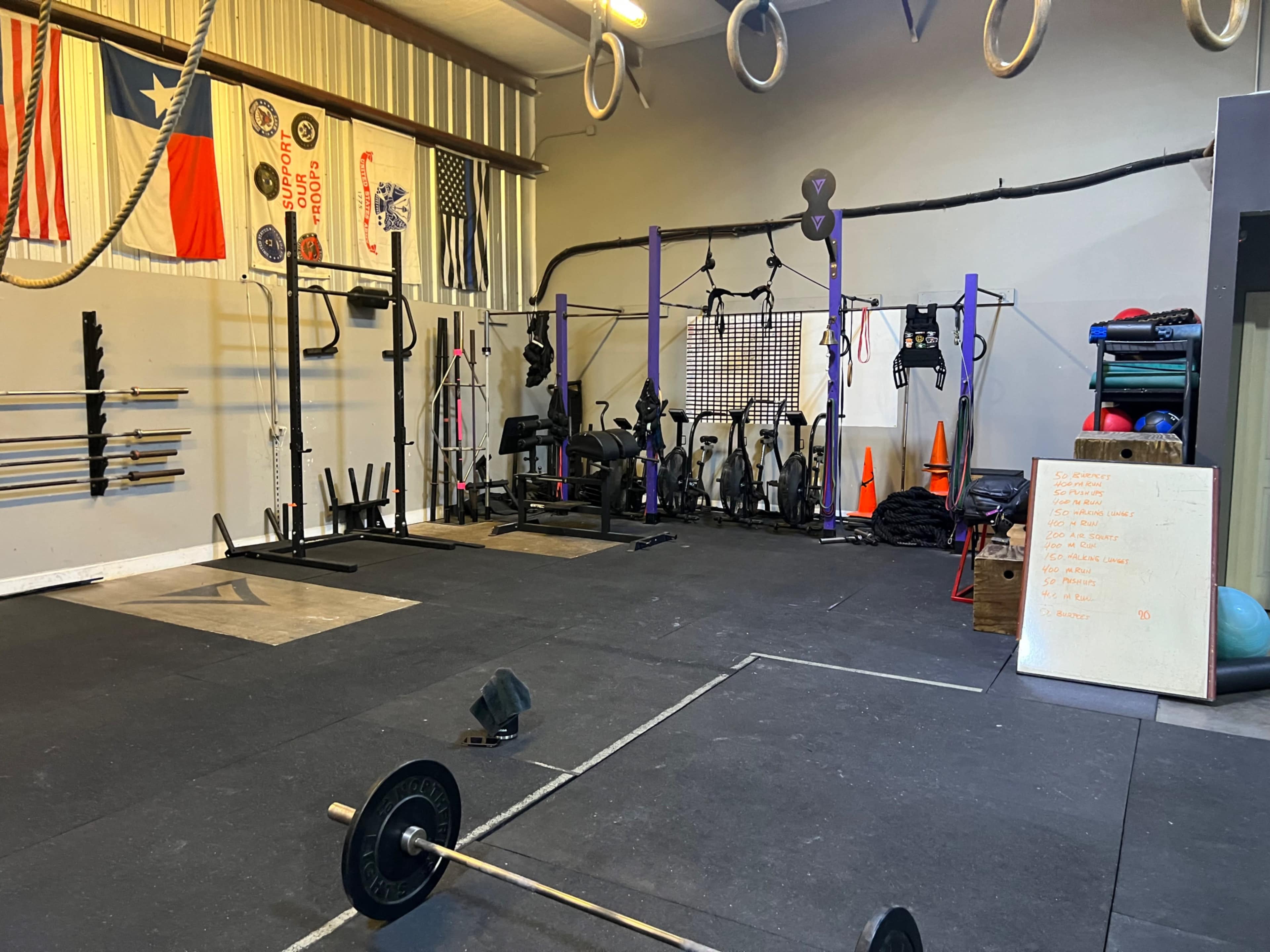 Crossfit / functional warehouse gym Image in Williamsburg Settlement, Katy, TX