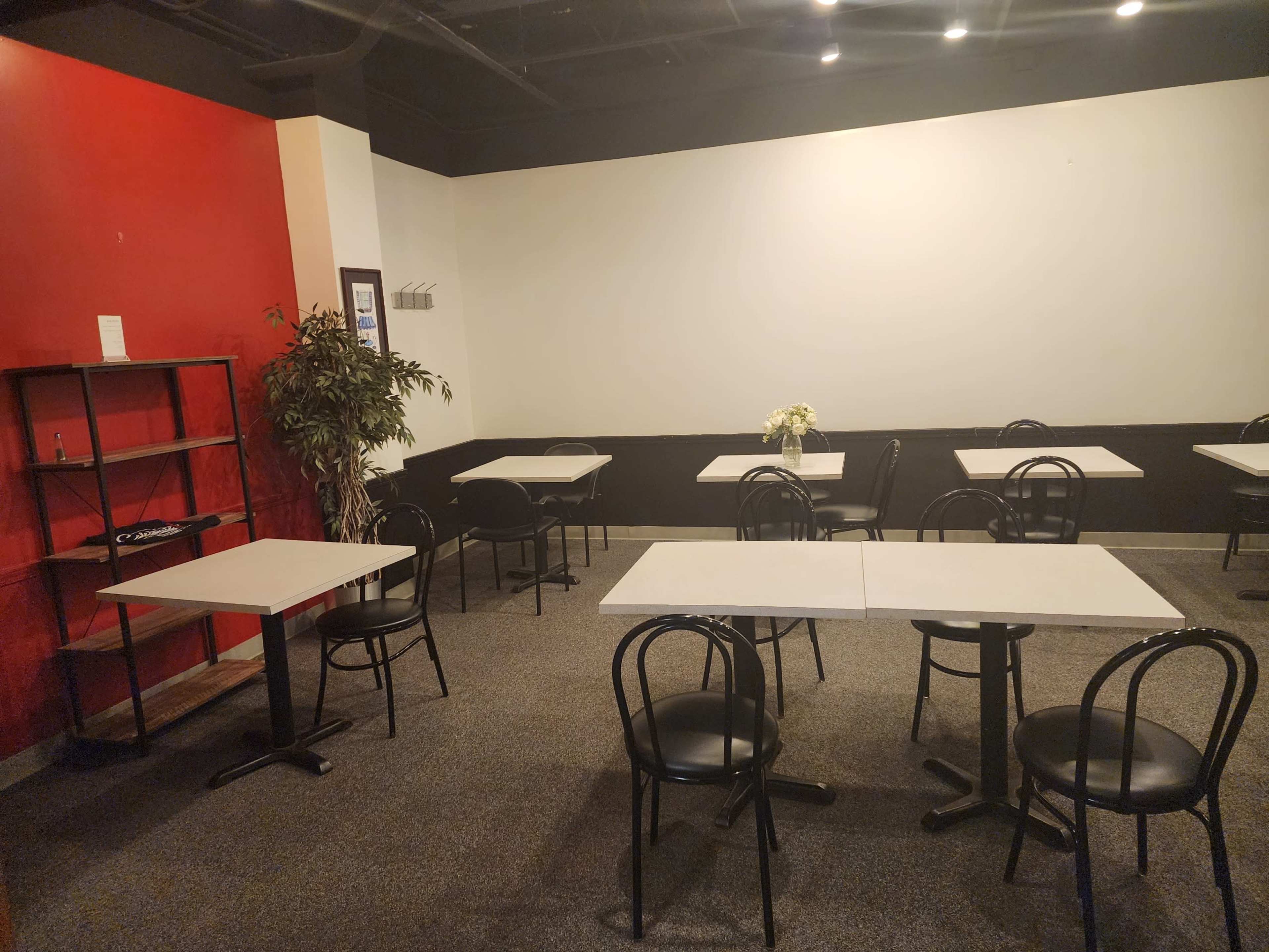 Luxurious Linden Oaks Office Park Image in Brighton, Rochester, NY