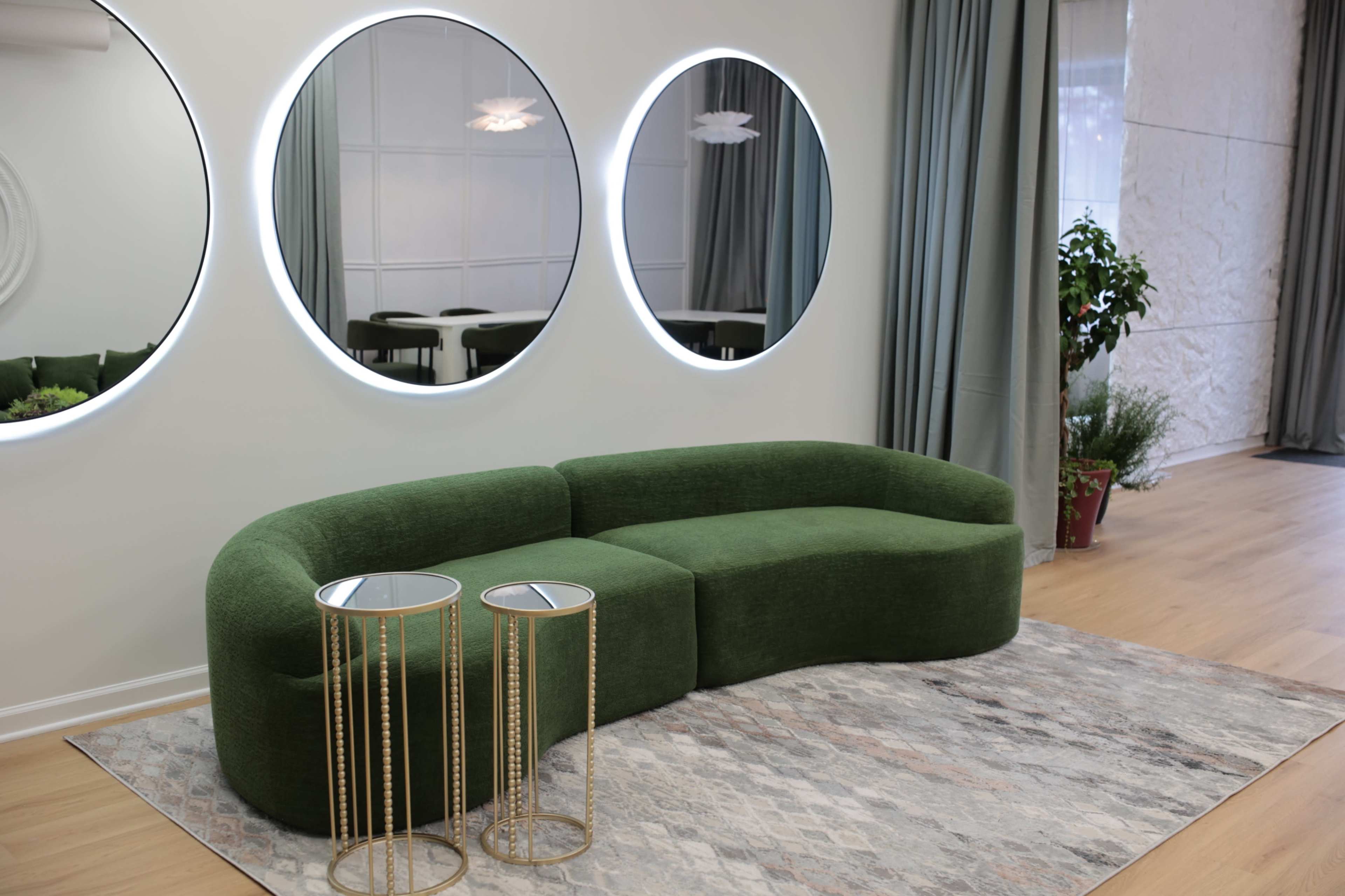 Elegant Modern Event & Photo Space with Natural Light in Jefferson Park Image in Jefferson Park, Chicago, IL