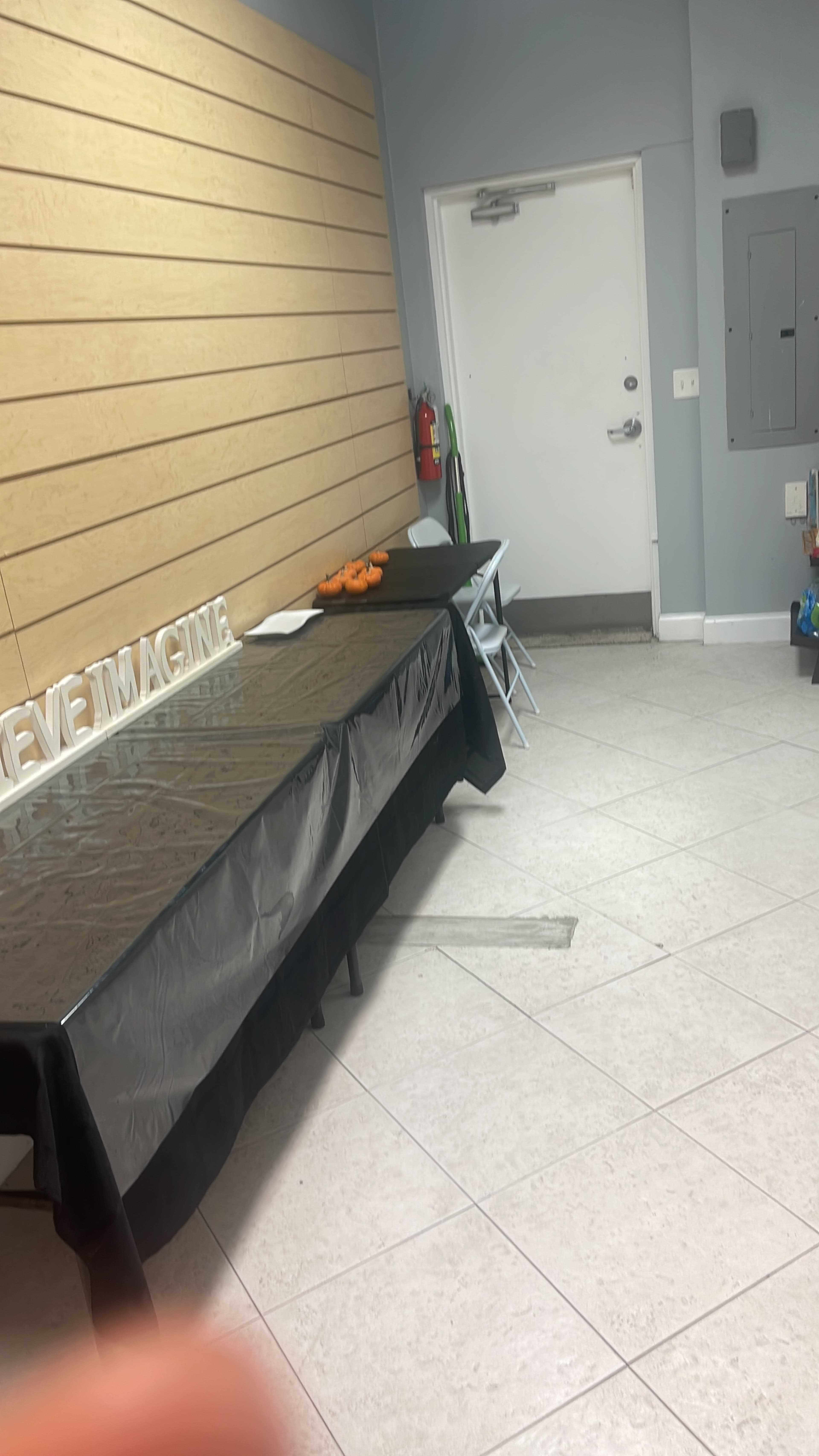Elegant Rental Studio in Lauderhill for Meetings & Celebrations Image in Lauderhill, Lauderhill, FL