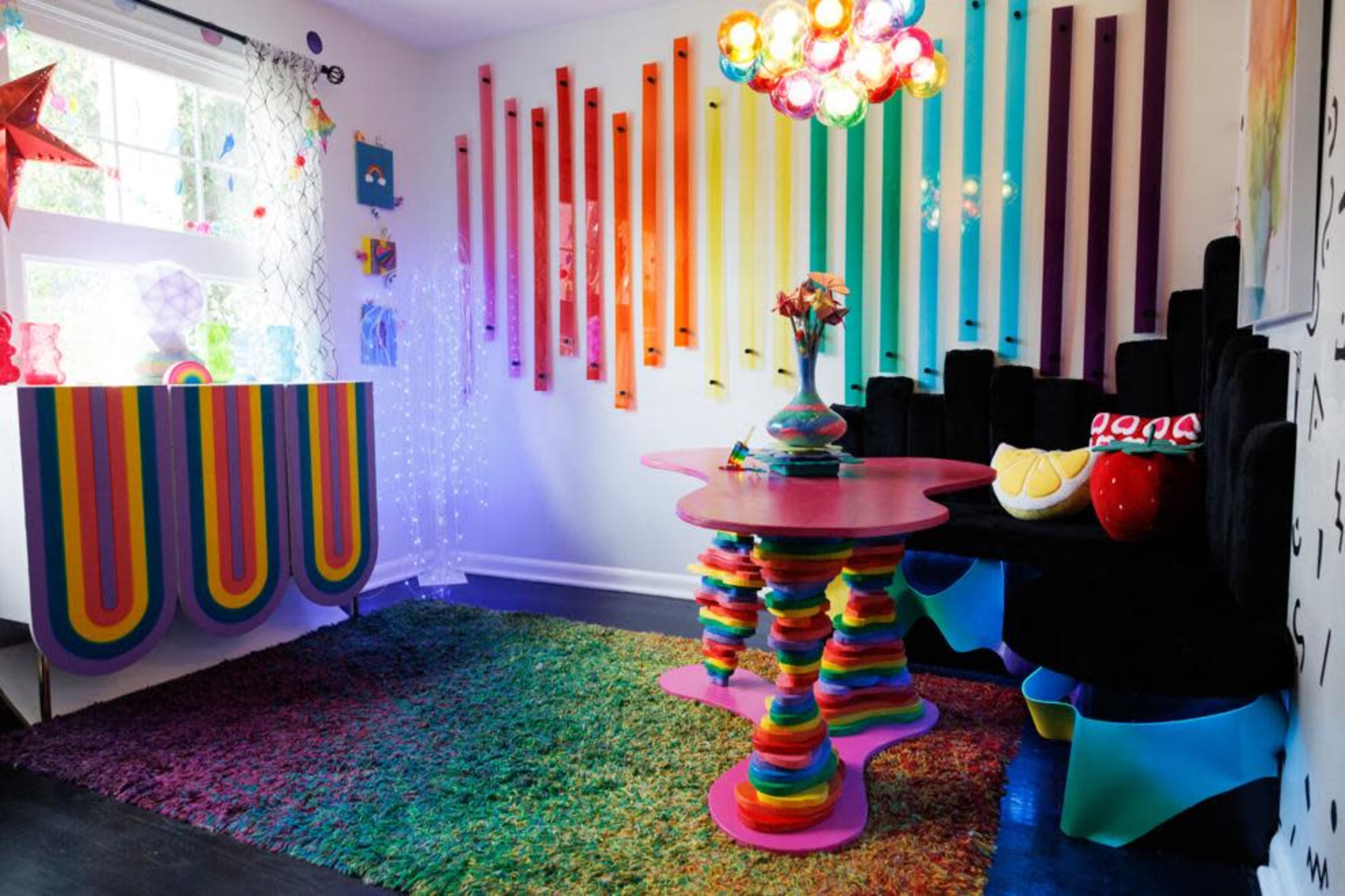 The Kaleidoscope House: 19-Room Rainbow Maximalist Home Image in Northwest Omaha, Omaha, NE