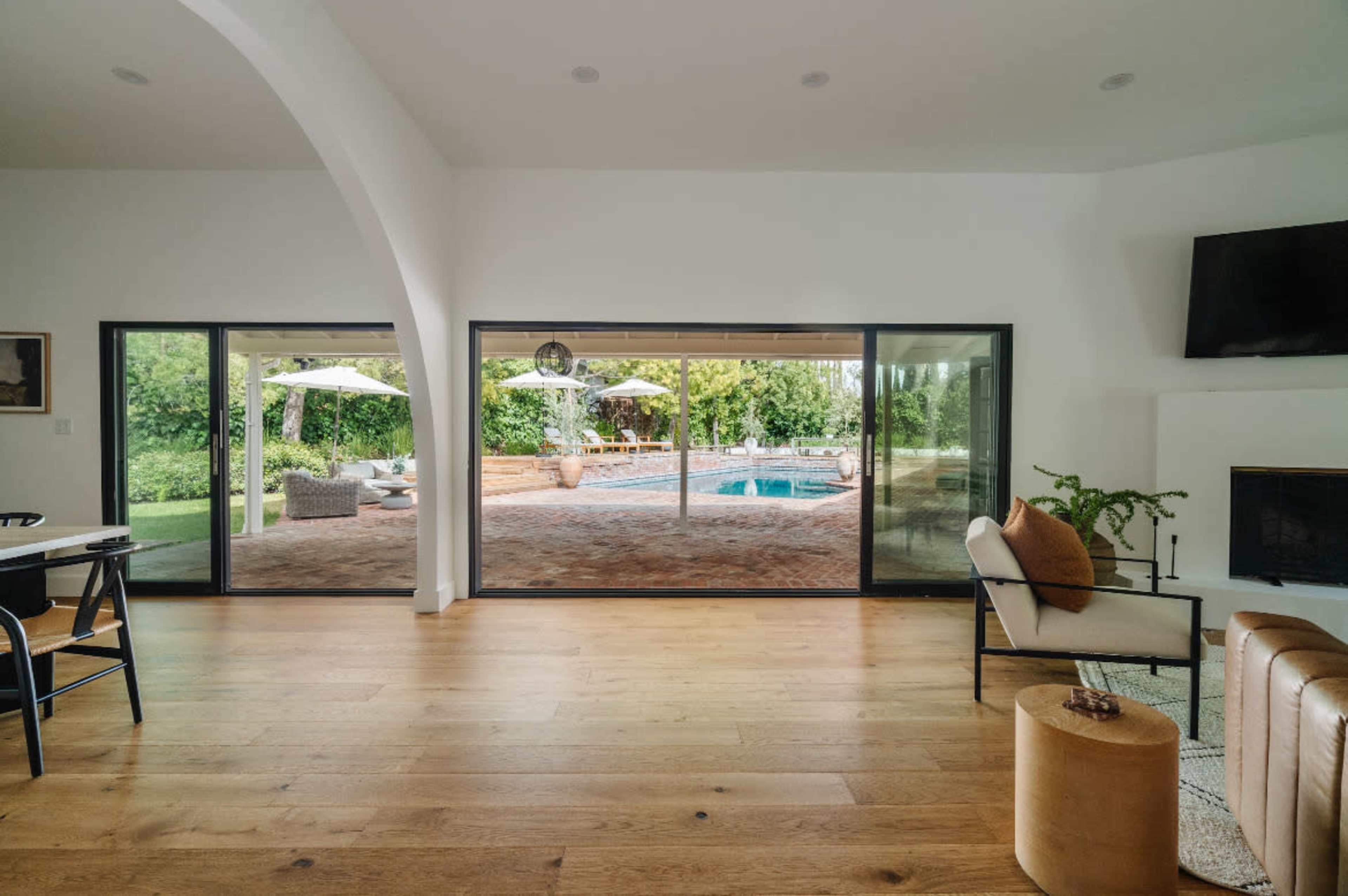 Private Encino Hills Home with Large Yard & Pool Image in Encino, Encino, CA