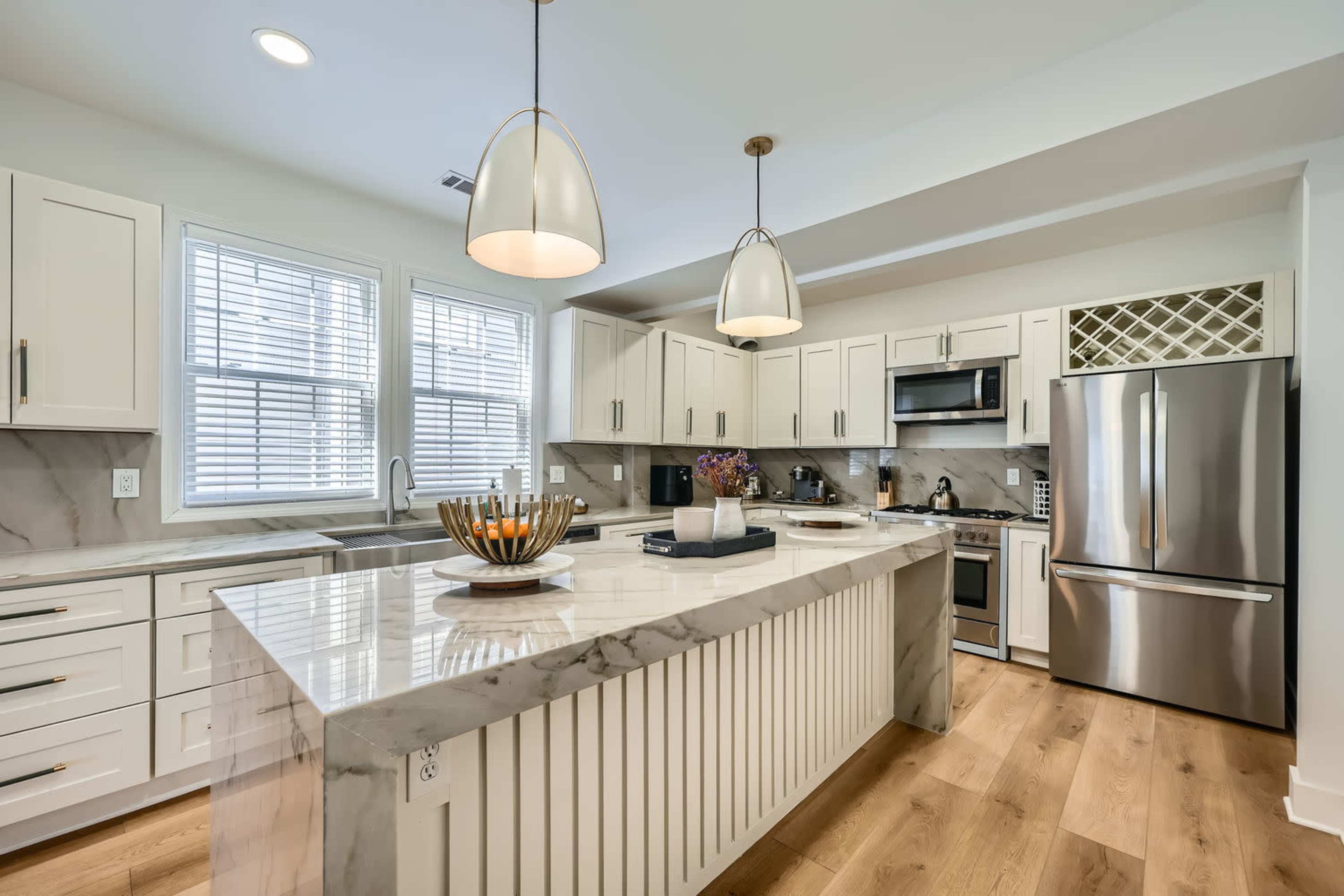 Grand elegant like new home in walkable Inman Park/Krog Market/Beltline for small to midsize group gatherings, events, meetings and celebrations Image in Old Fourth Ward, Atlanta, GA