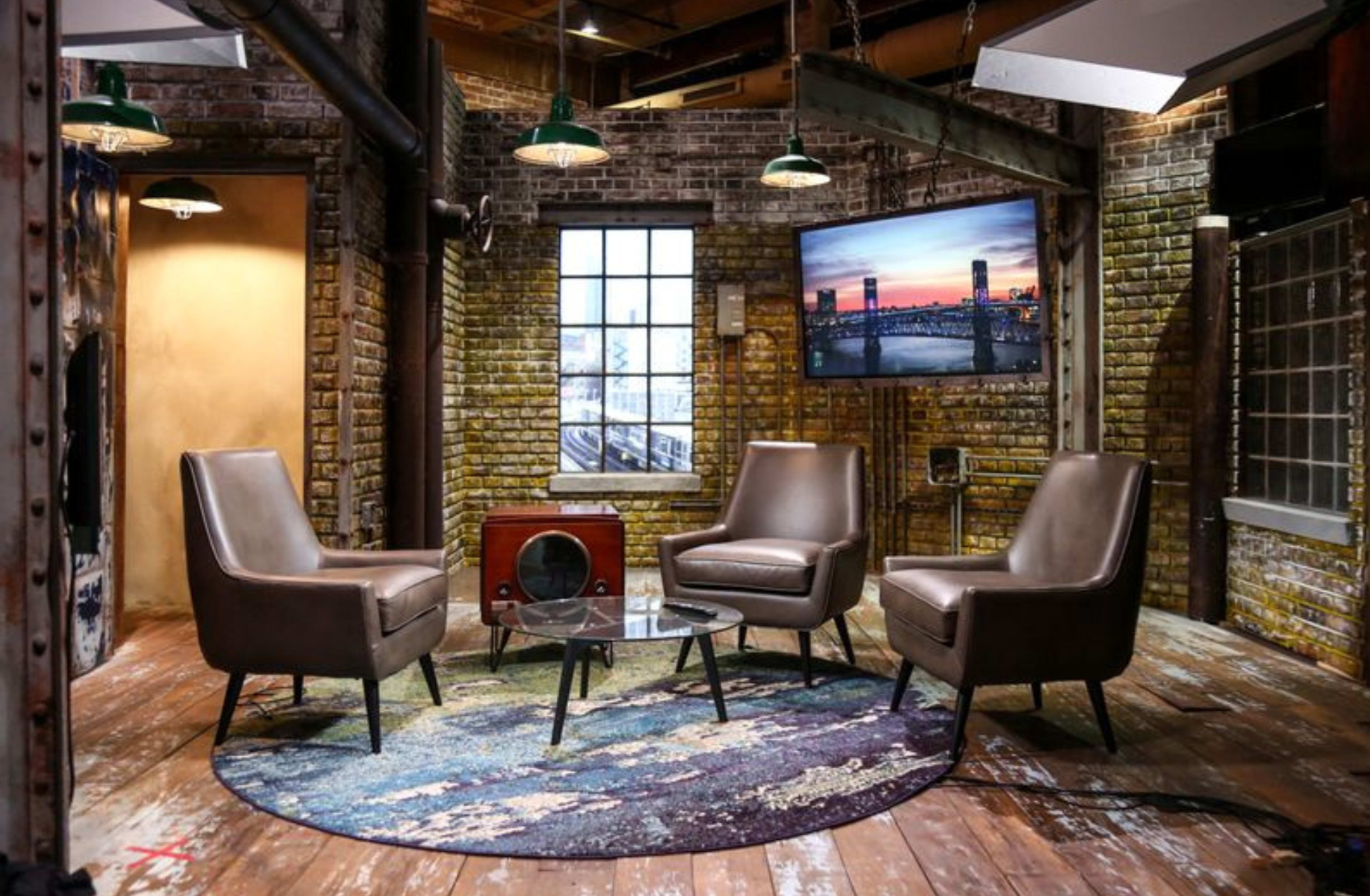 Downtown Film Studio Image in Near North Side, Chicago, IL