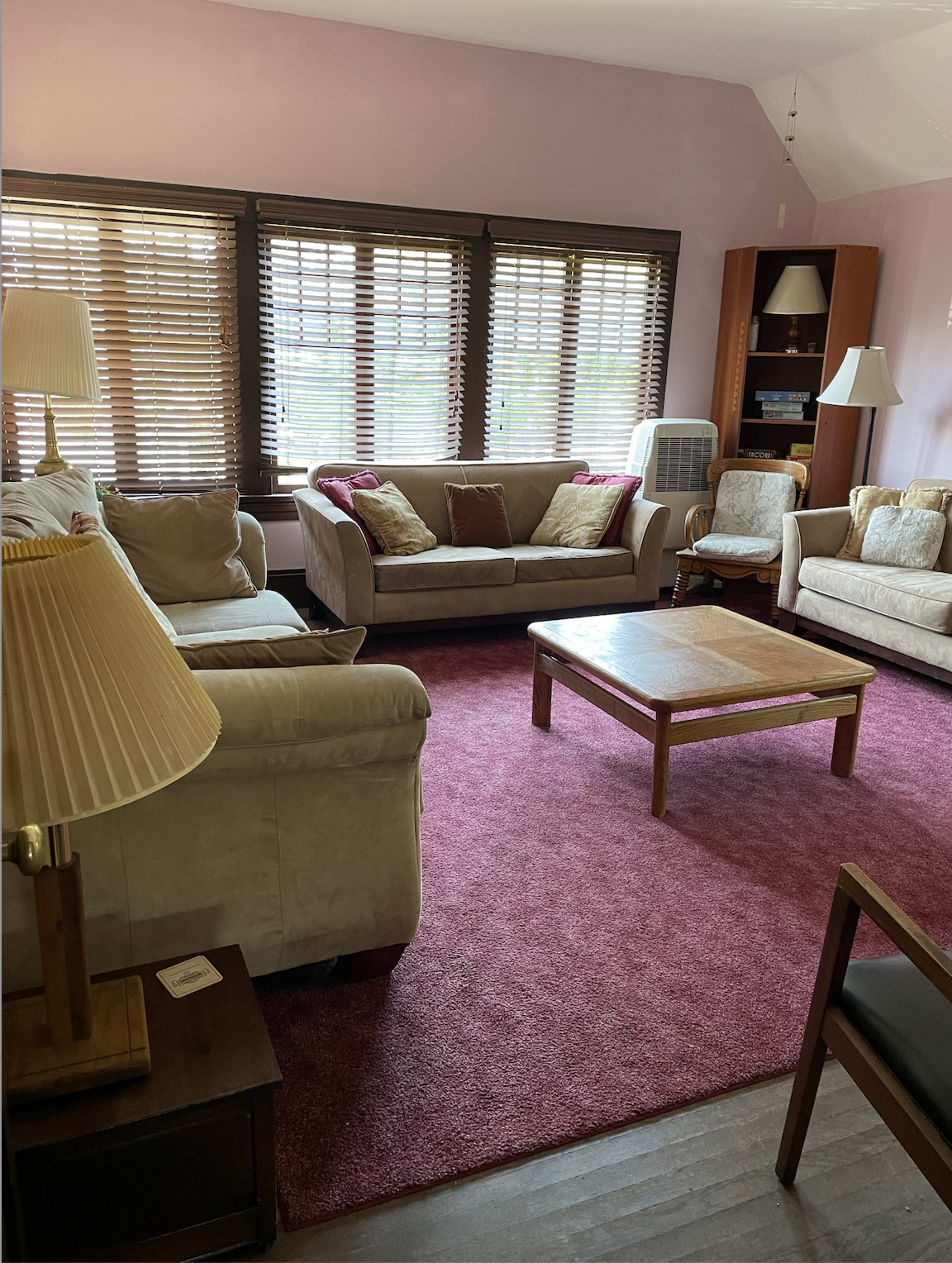 Ohana Room: A Spacious Gathering Space on the Top Floor of a Spiritual Center Image in Alameda, Alameda, CA