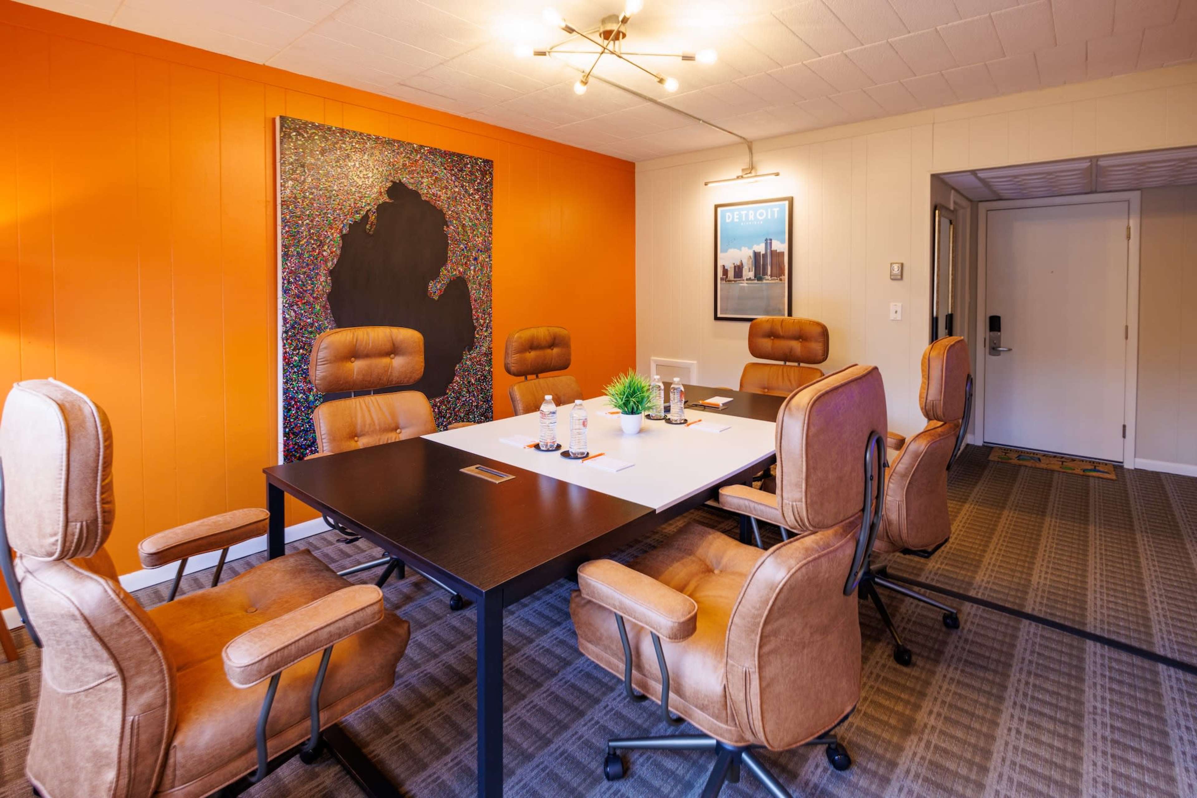 The HUB Business Center Image in Royal Oak, Royal Oaki, MI