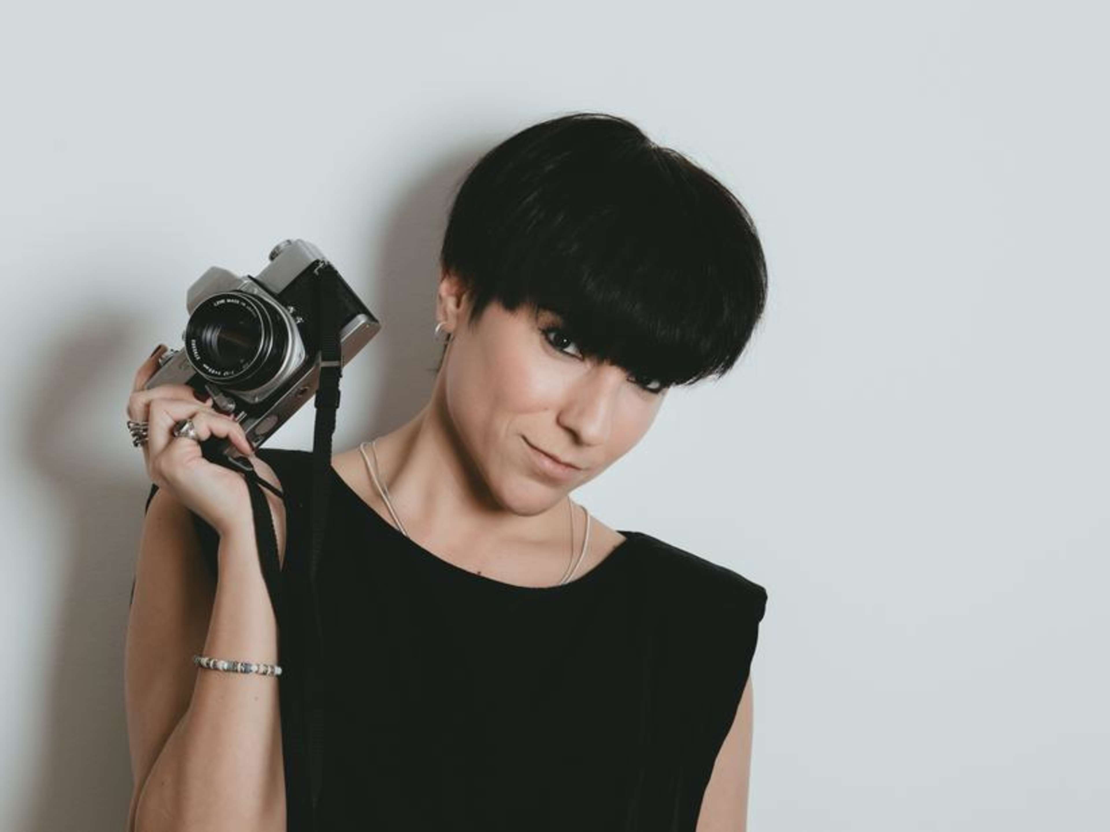 Behind-the-Scenes Photographer