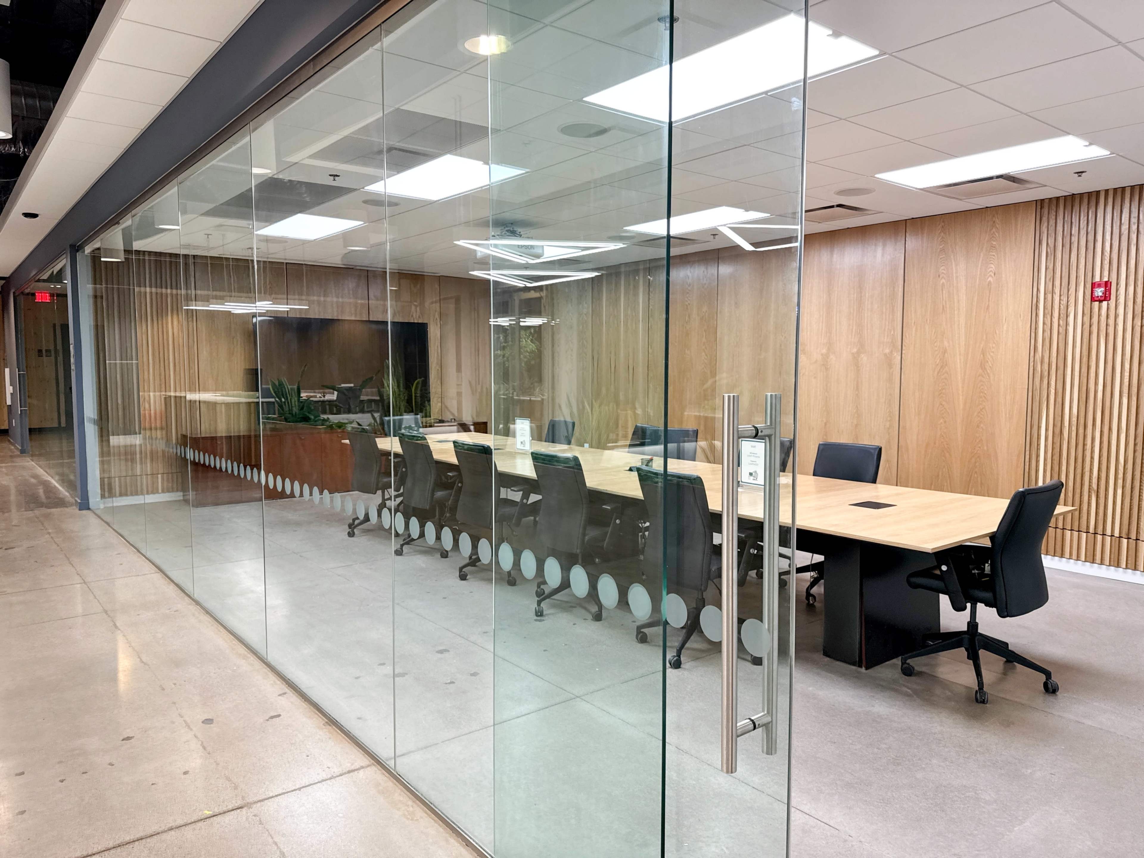Boardroom Meeting Space for up to 20! Image in South Mountain Village, Phoenix, AZ