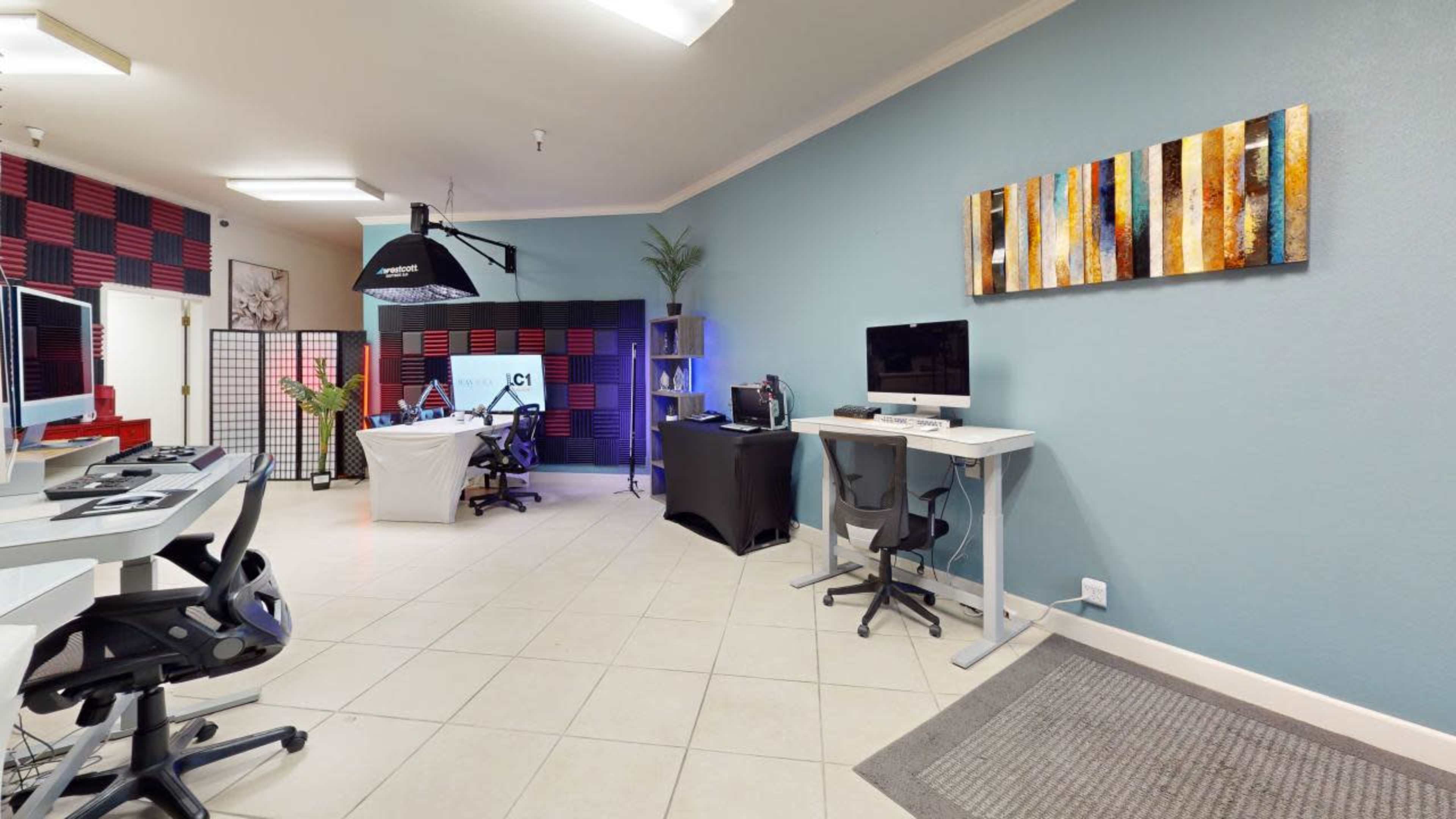 Professional Photo & Video Studio with Office Space Image in , Salinas, CA