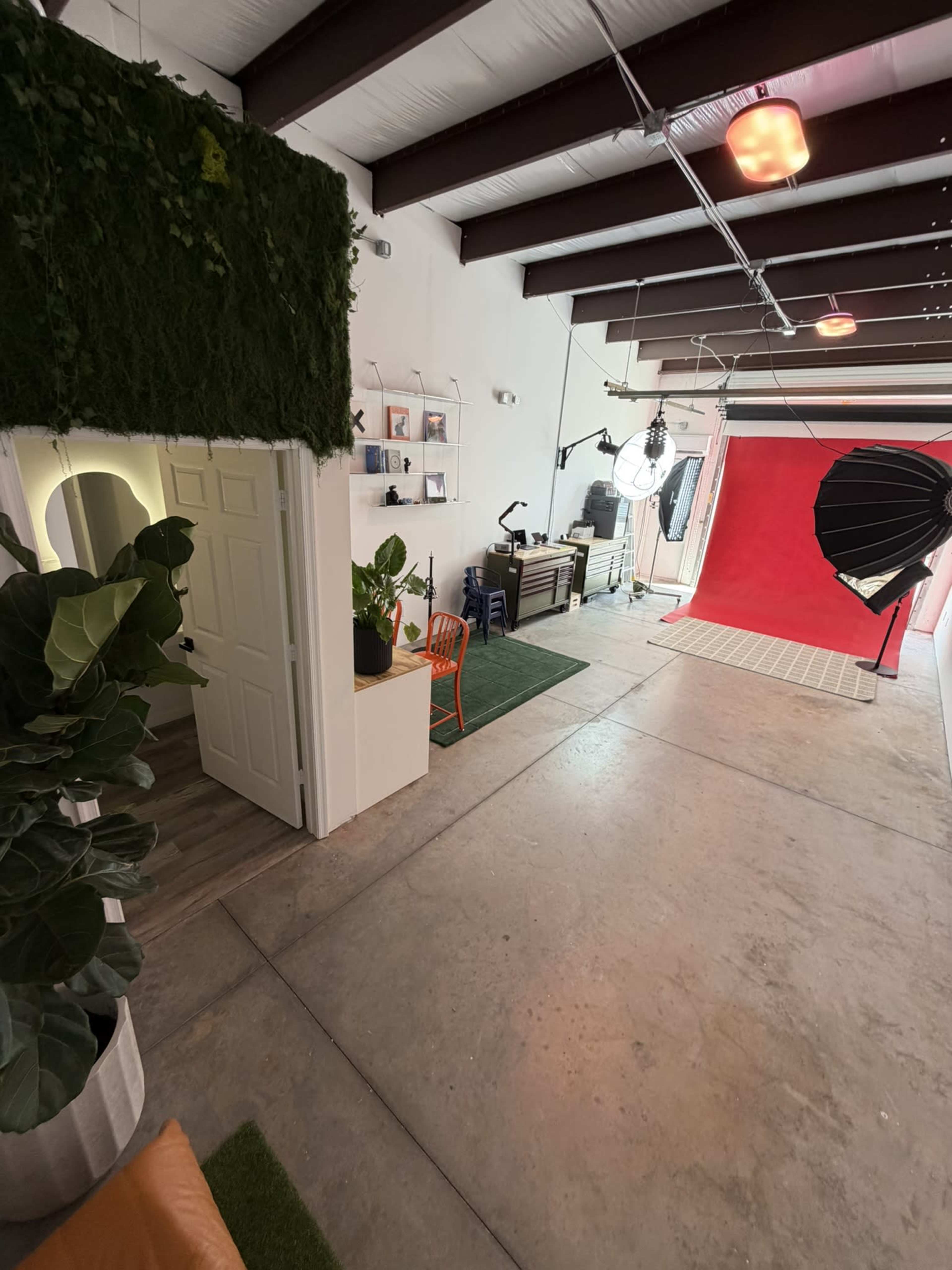 Industrial Photo & Video Studio with Lighting, Backdrops & Bay Door Access Image in St Lucie West, Port Saint Lucie, FL